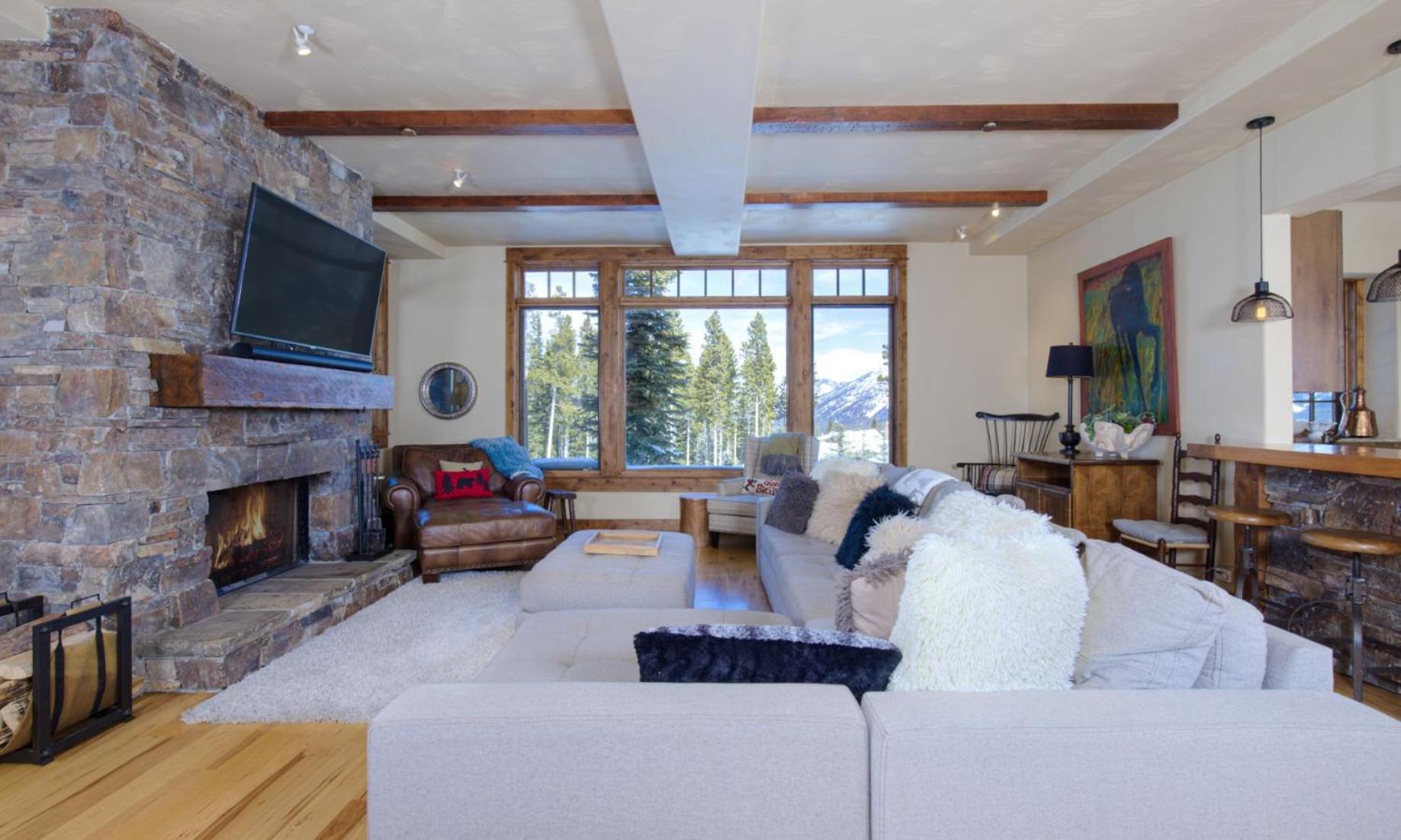 Cowboy Heaven Luxury Suite 1B