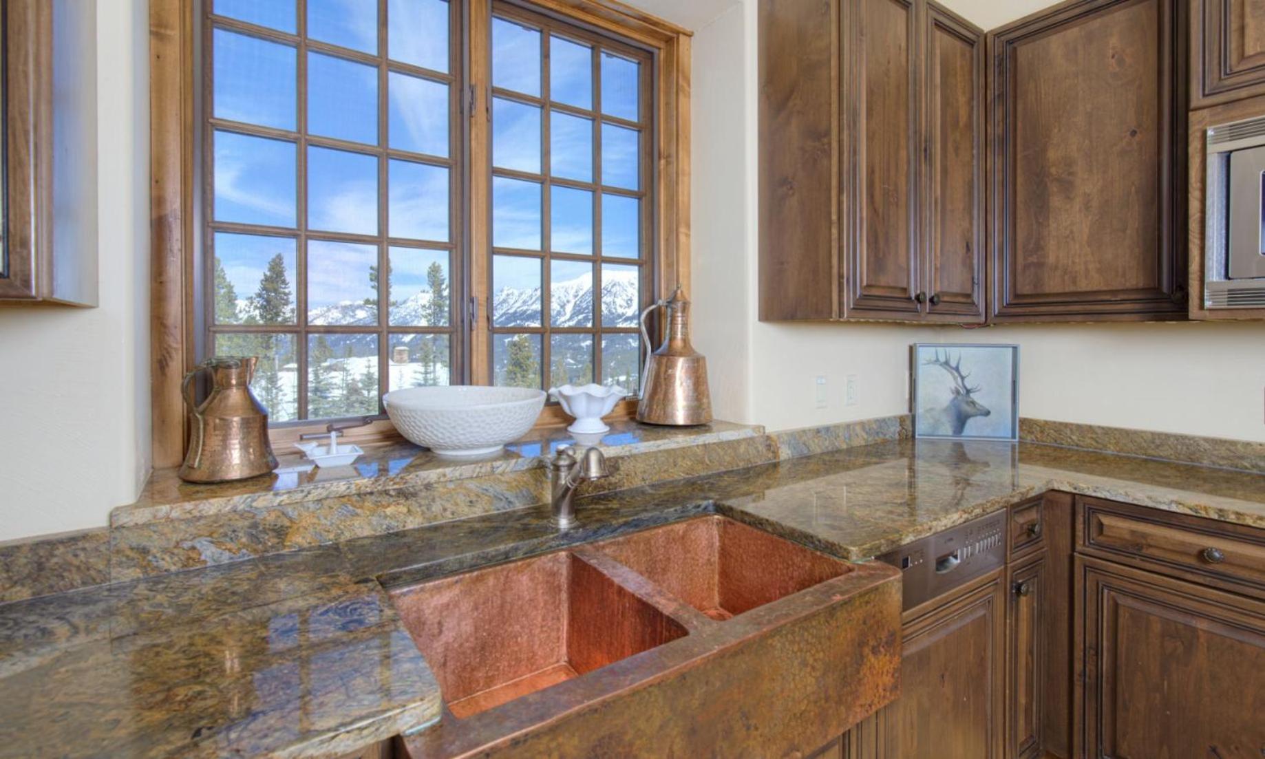 Cowboy Heaven Luxury Suite 1B