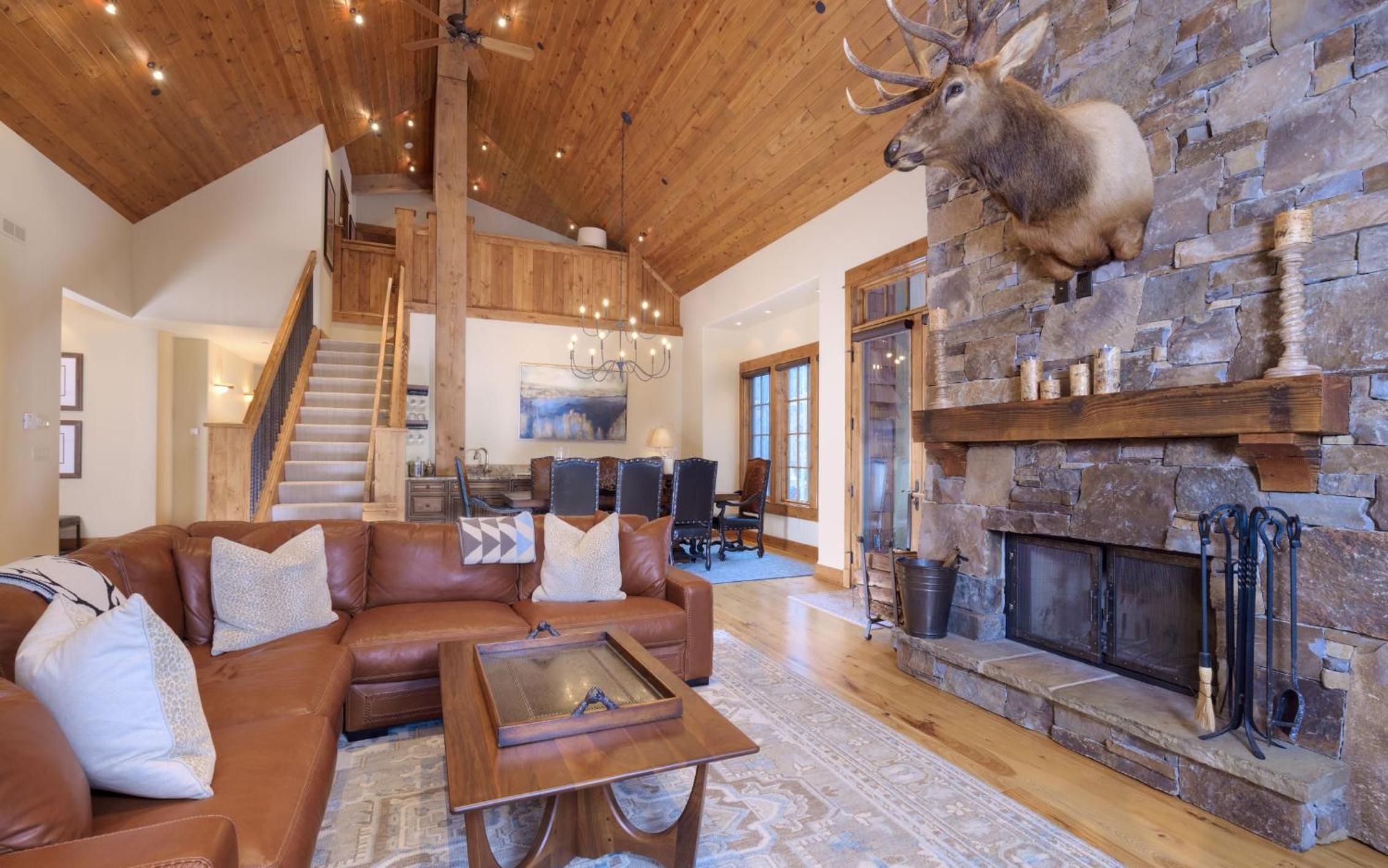 Cowboy Heaven Luxury Suite 2D view 5