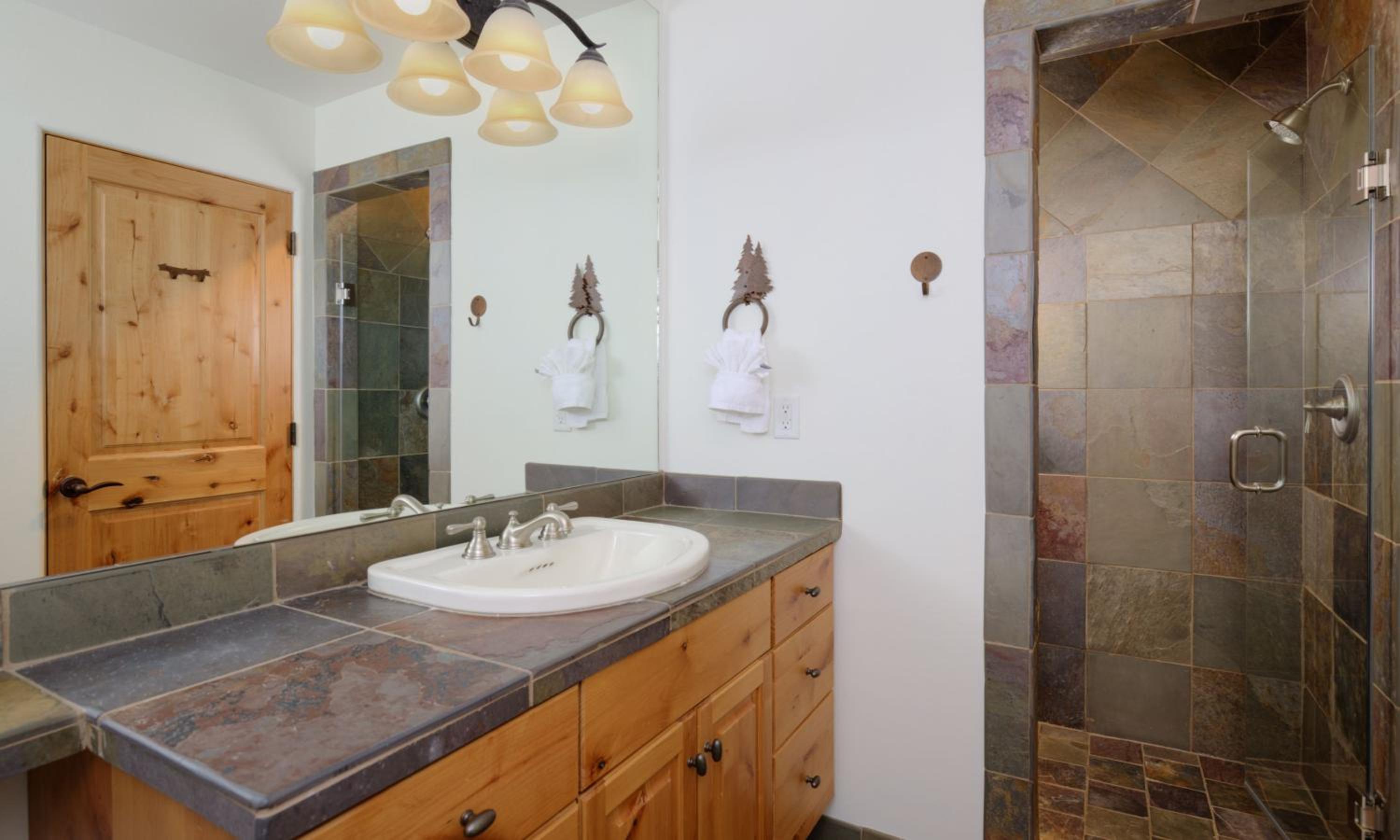 Moonlight Mountain Home 3 Coyote Bluff view 4