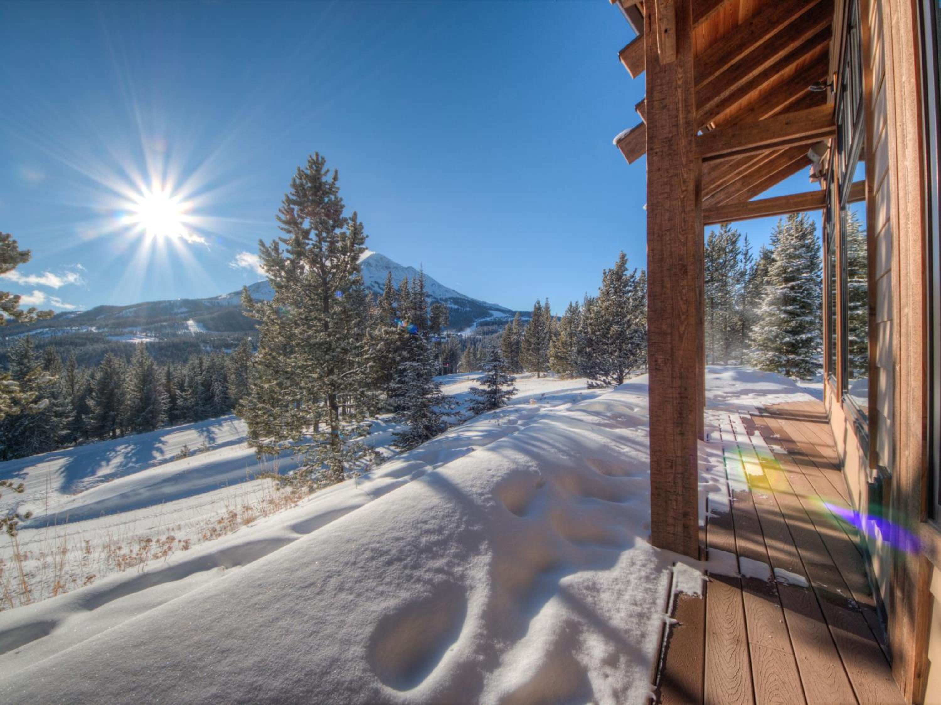 MVC 25 Swift Bear Chalet view 3