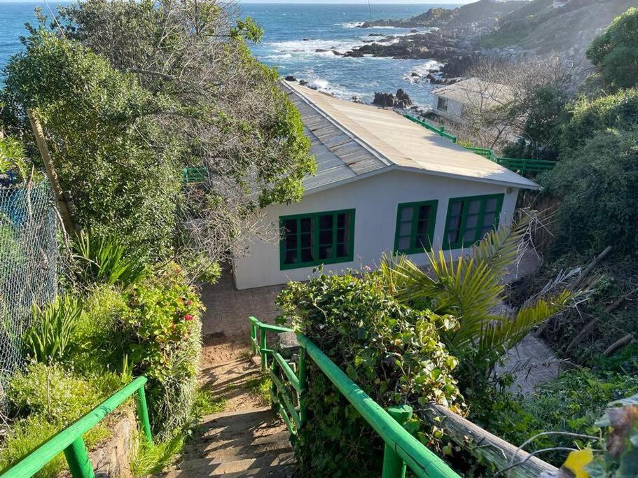 Primera Vista, increíble casa frente al mar