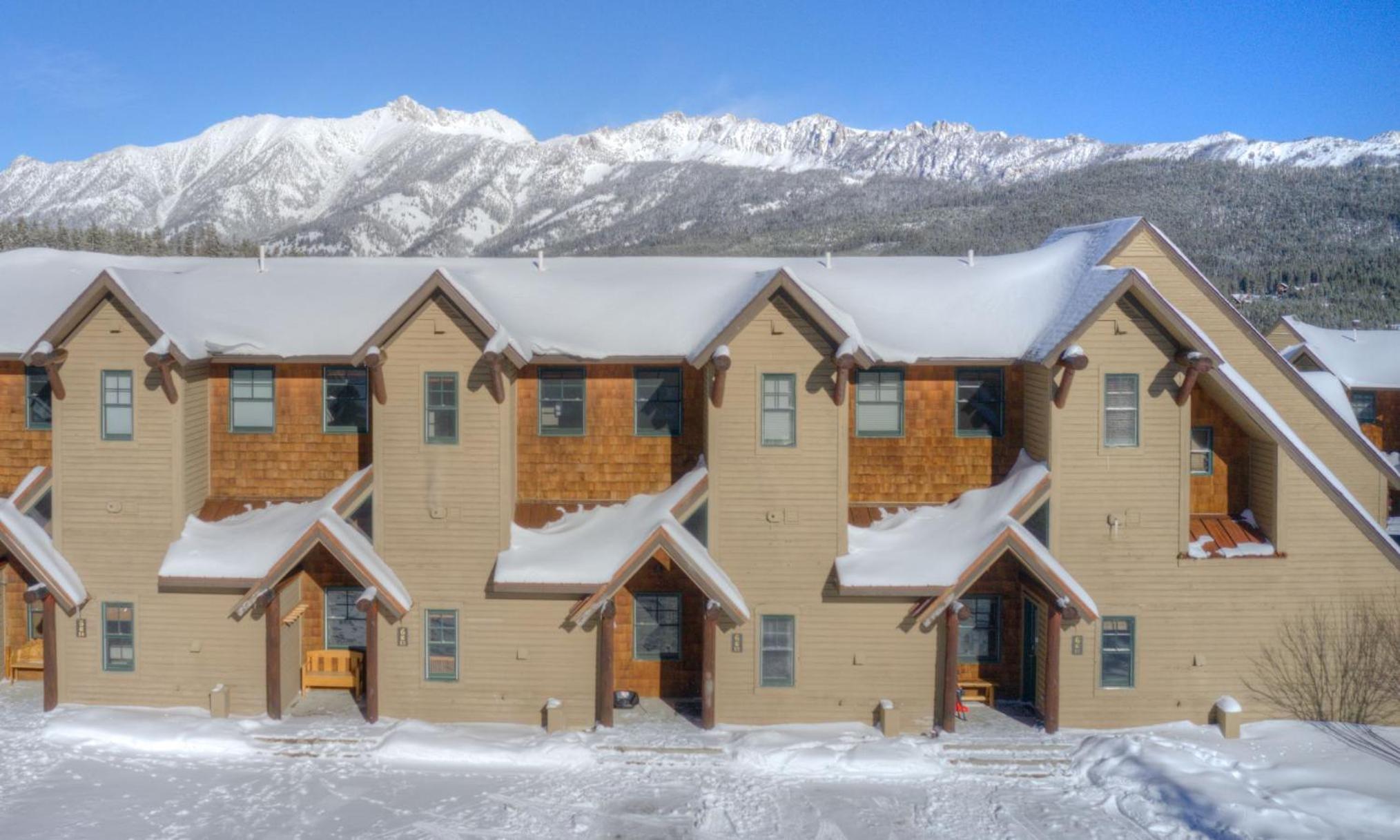 Saddle Ridge I-3 view 5