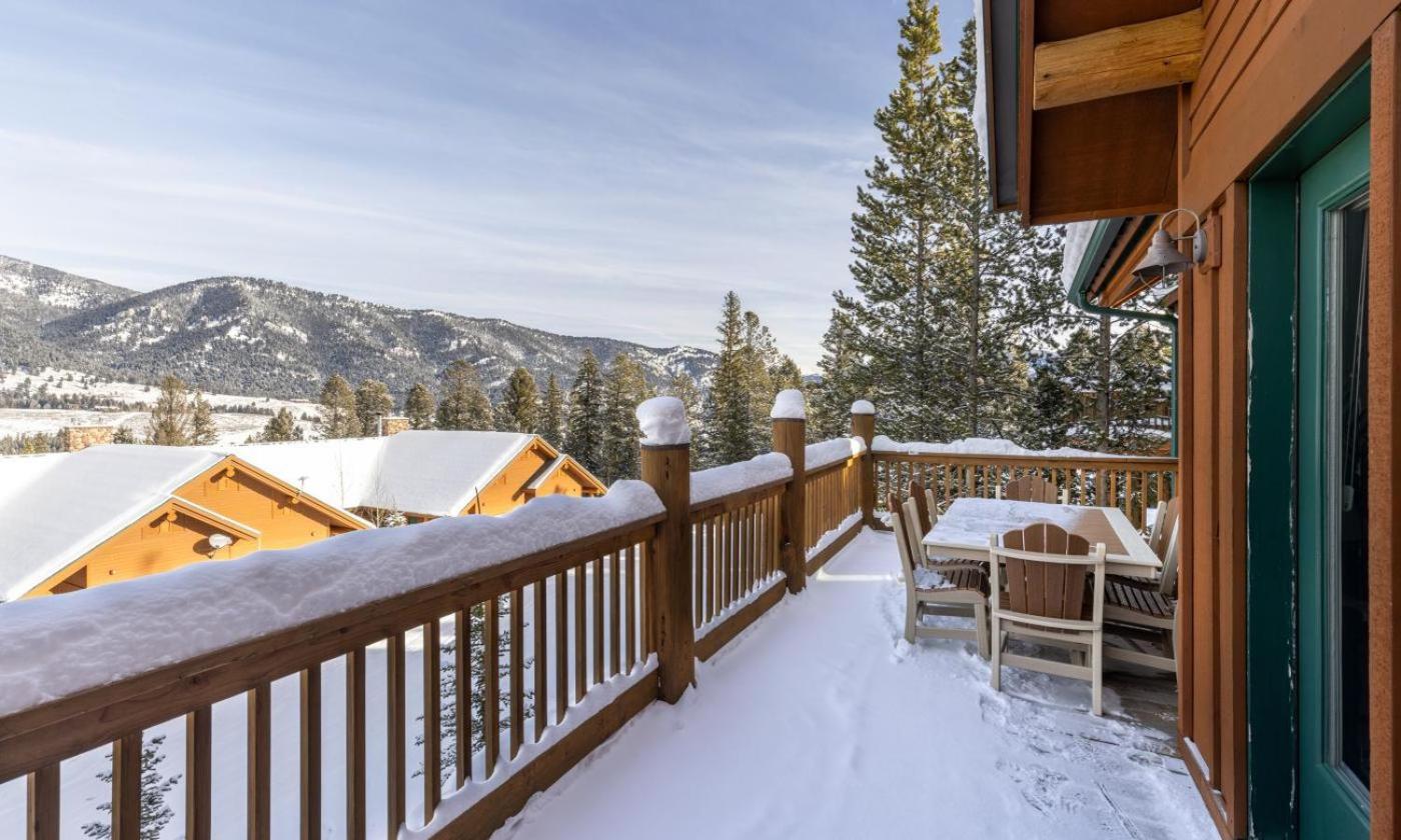 Timbercrest Condo J-4 view 3