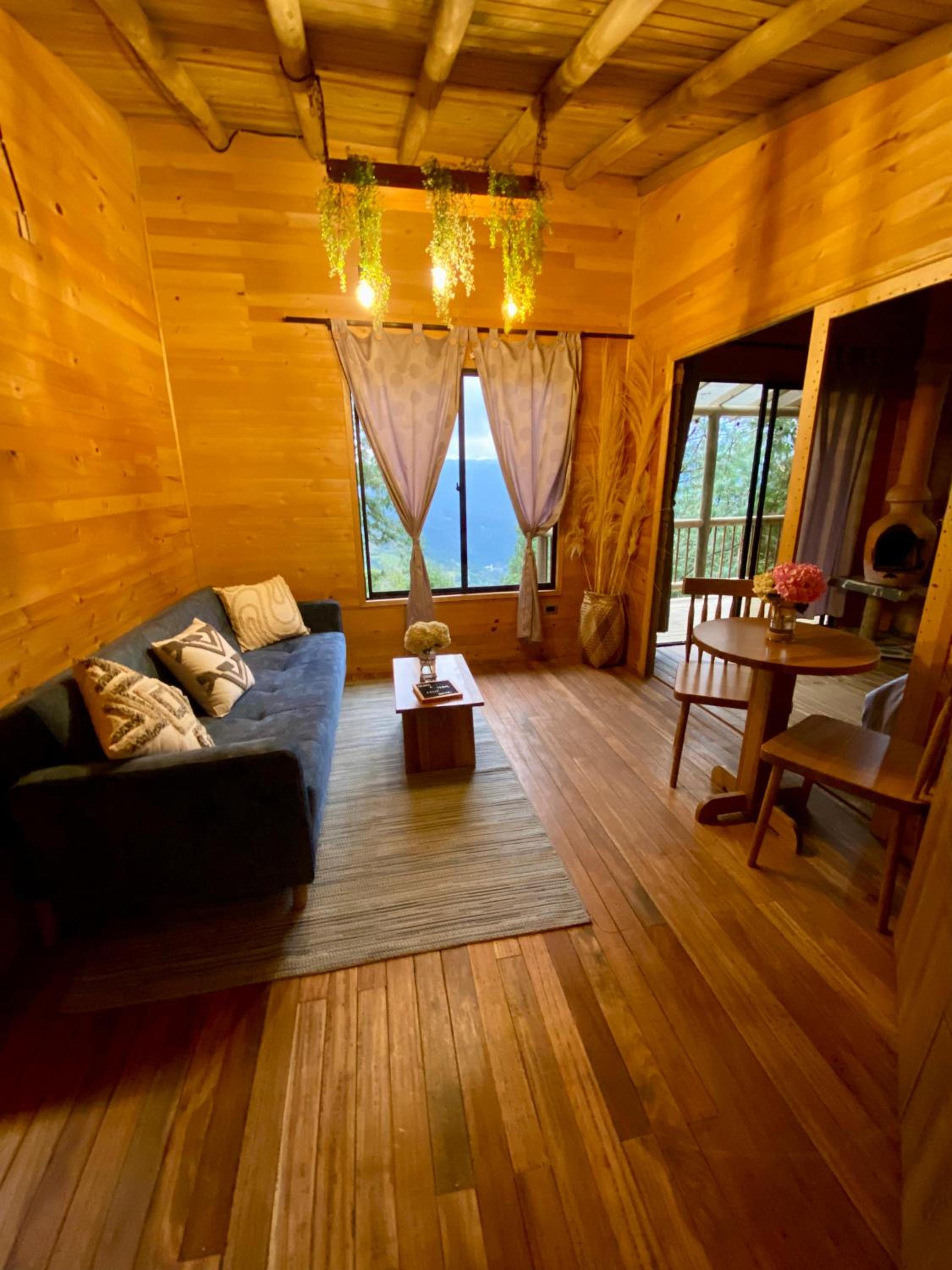 cabañas Emuná santa elena