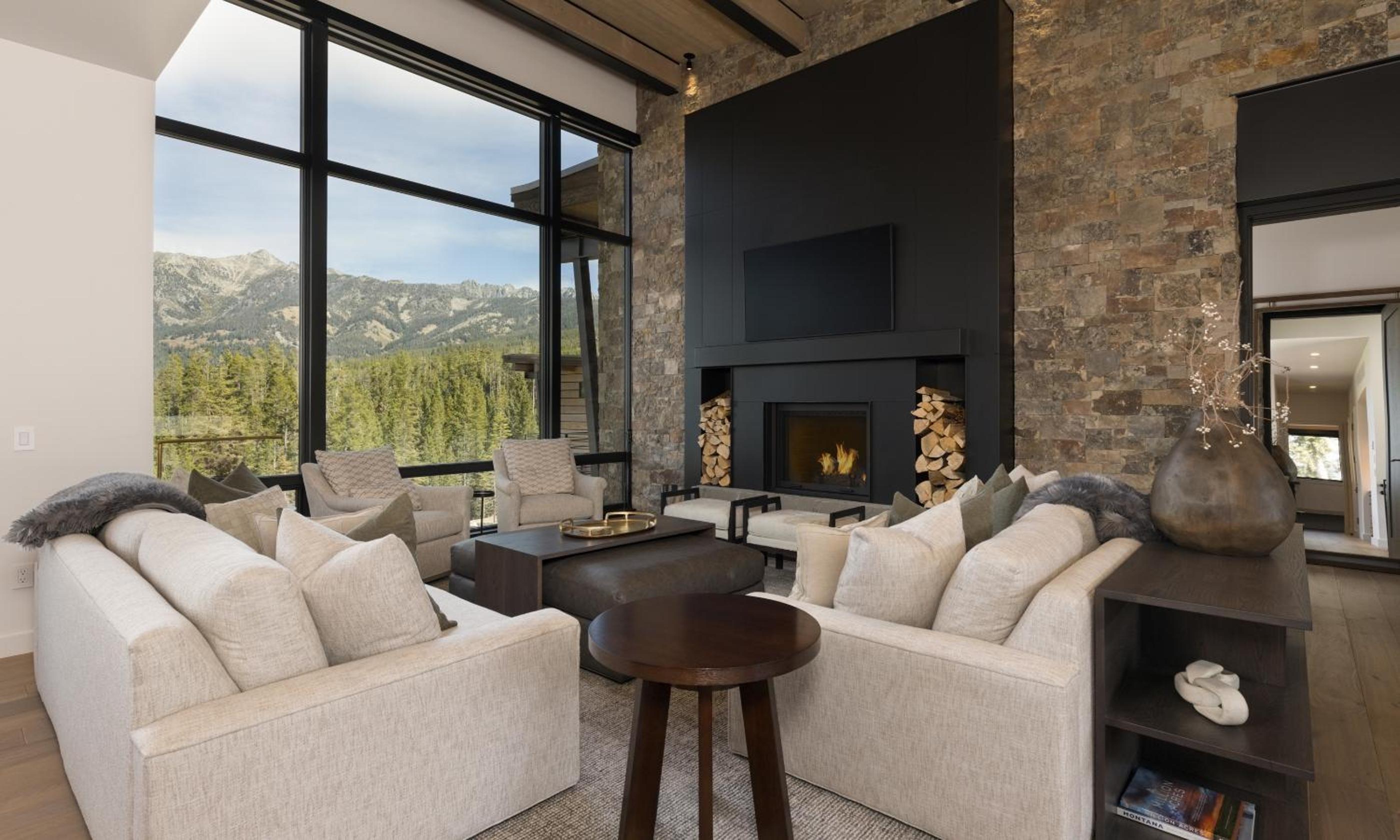Jack Creek Modern Mountain Retreat view 3