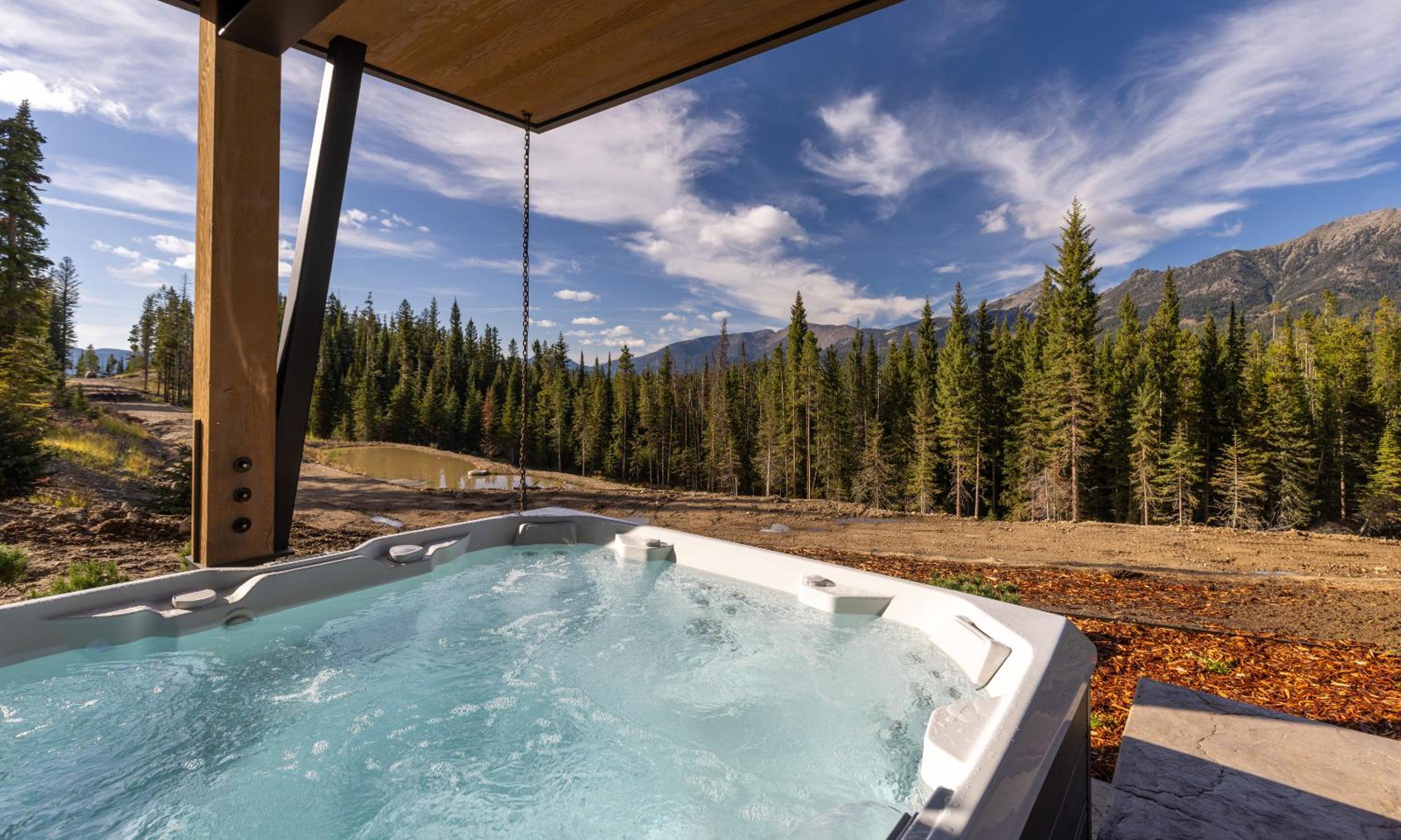 Jack Creek Modern Mountain Retreat view 5