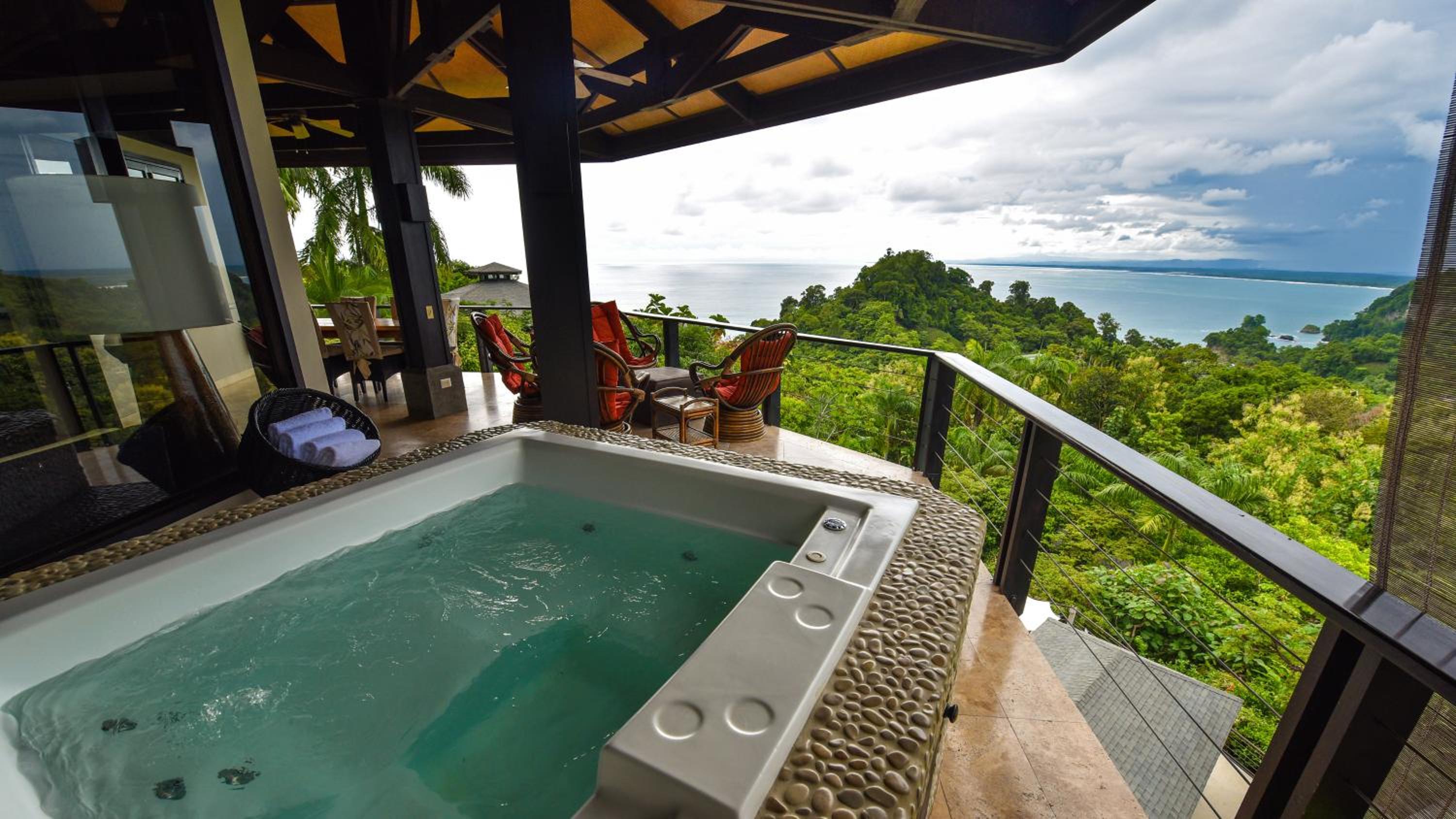 Tulemar Resort