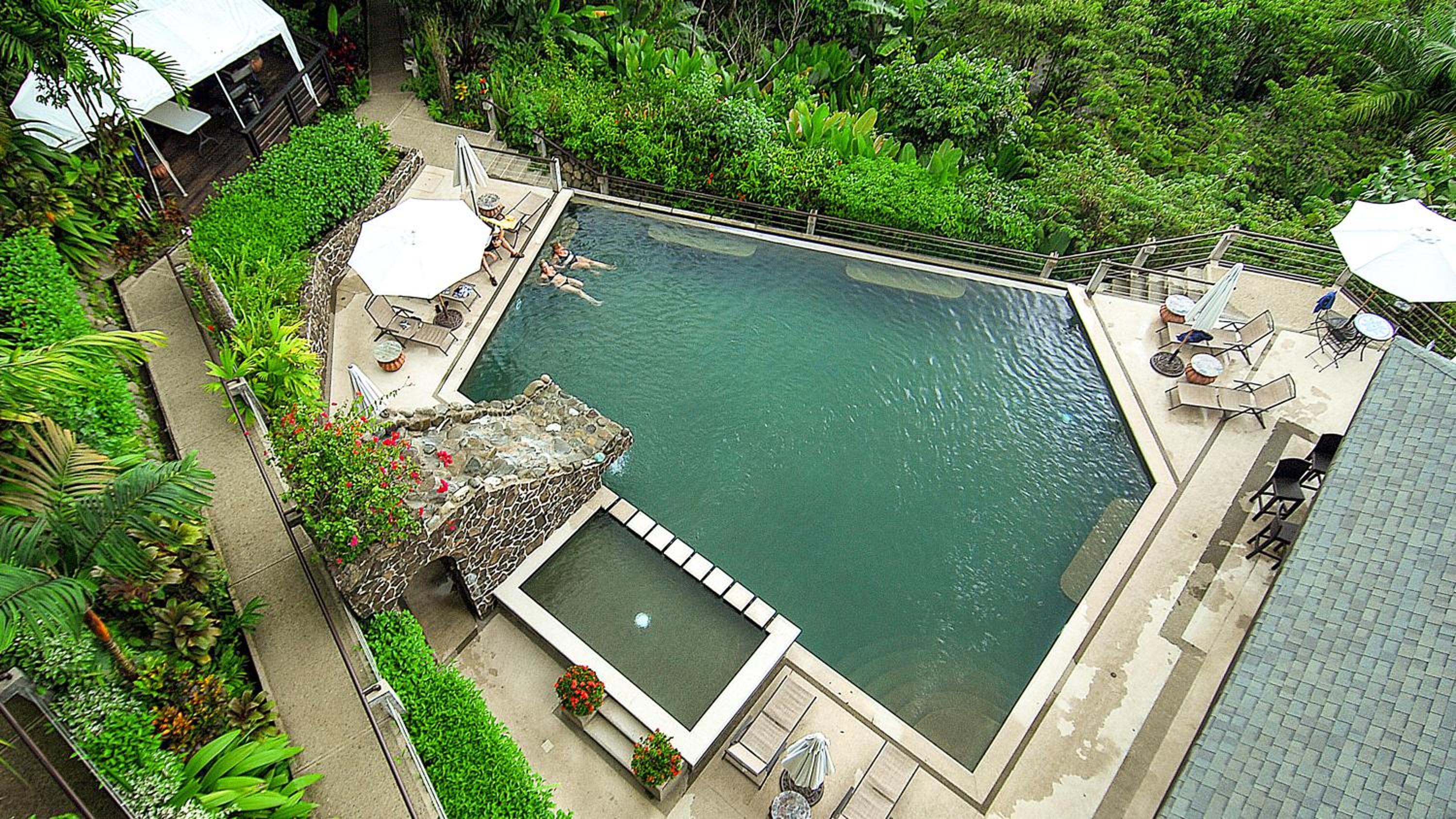 Tulemar Resort
