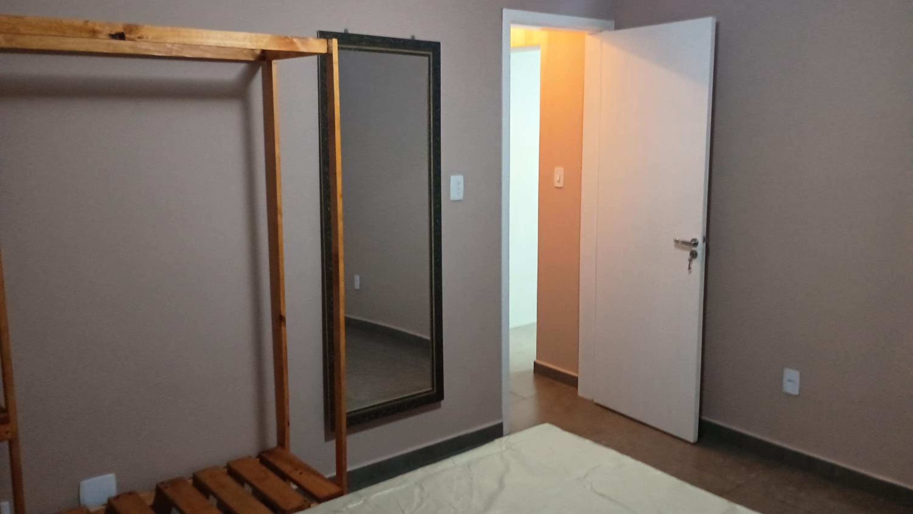 2 dorm Praia Grande disponível