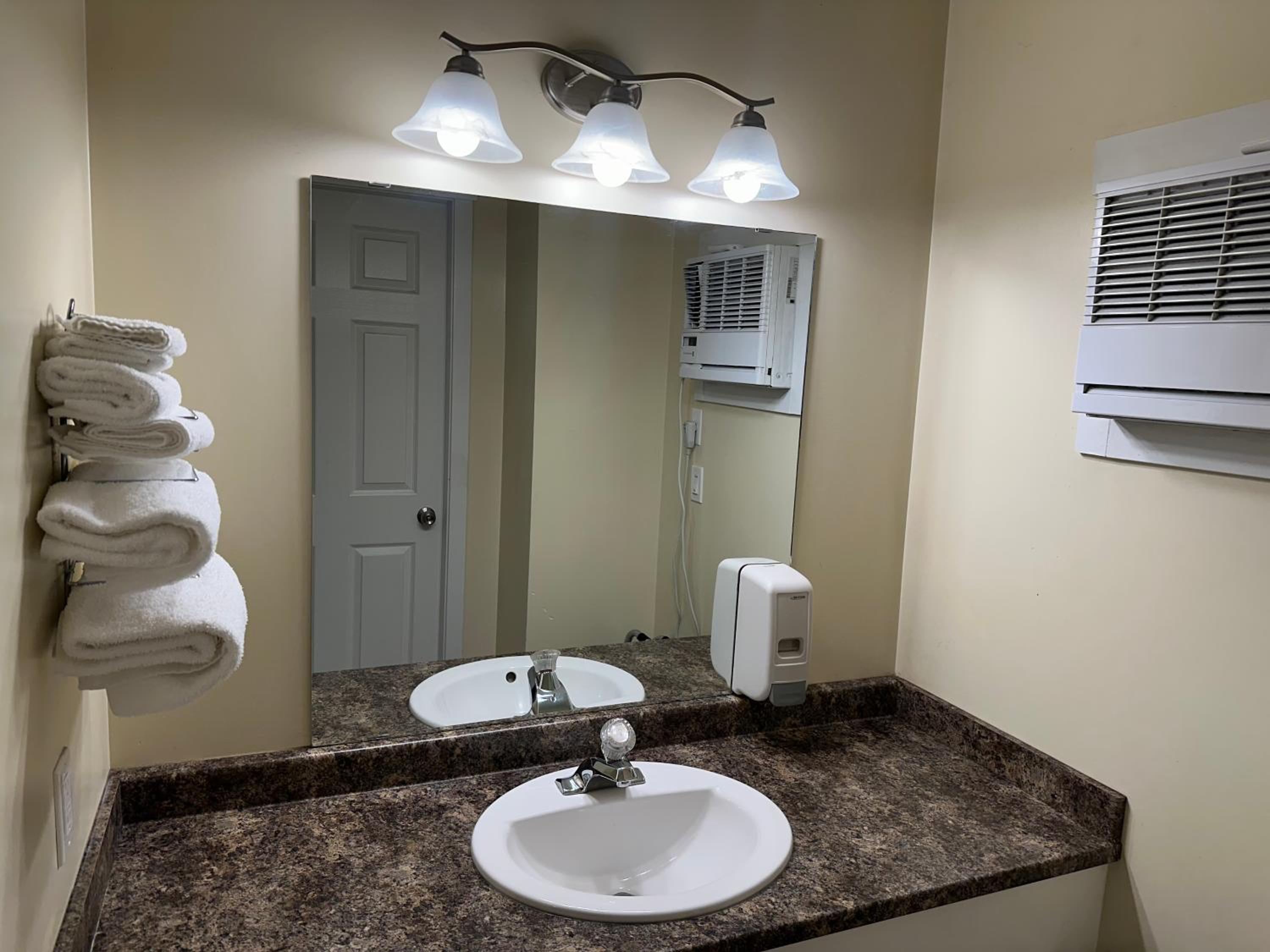 Kings Motor Inn