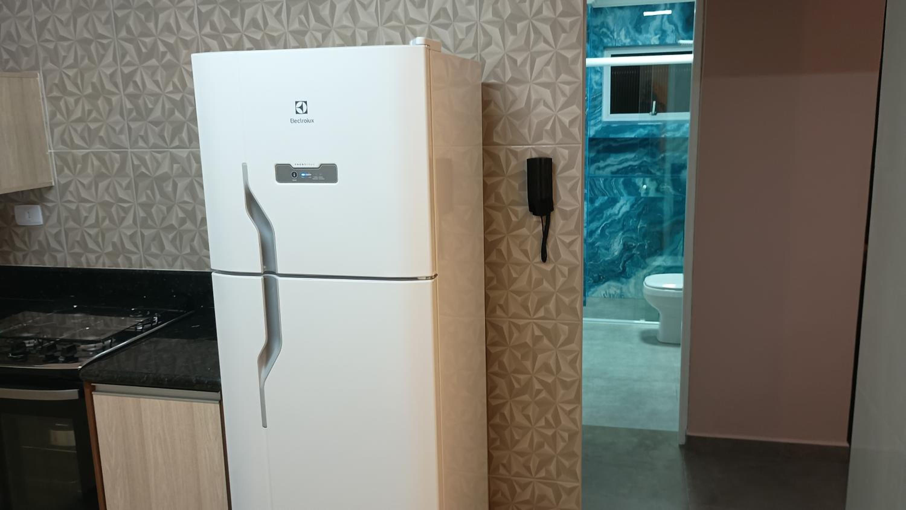 2 dorm Praia Grande disponível