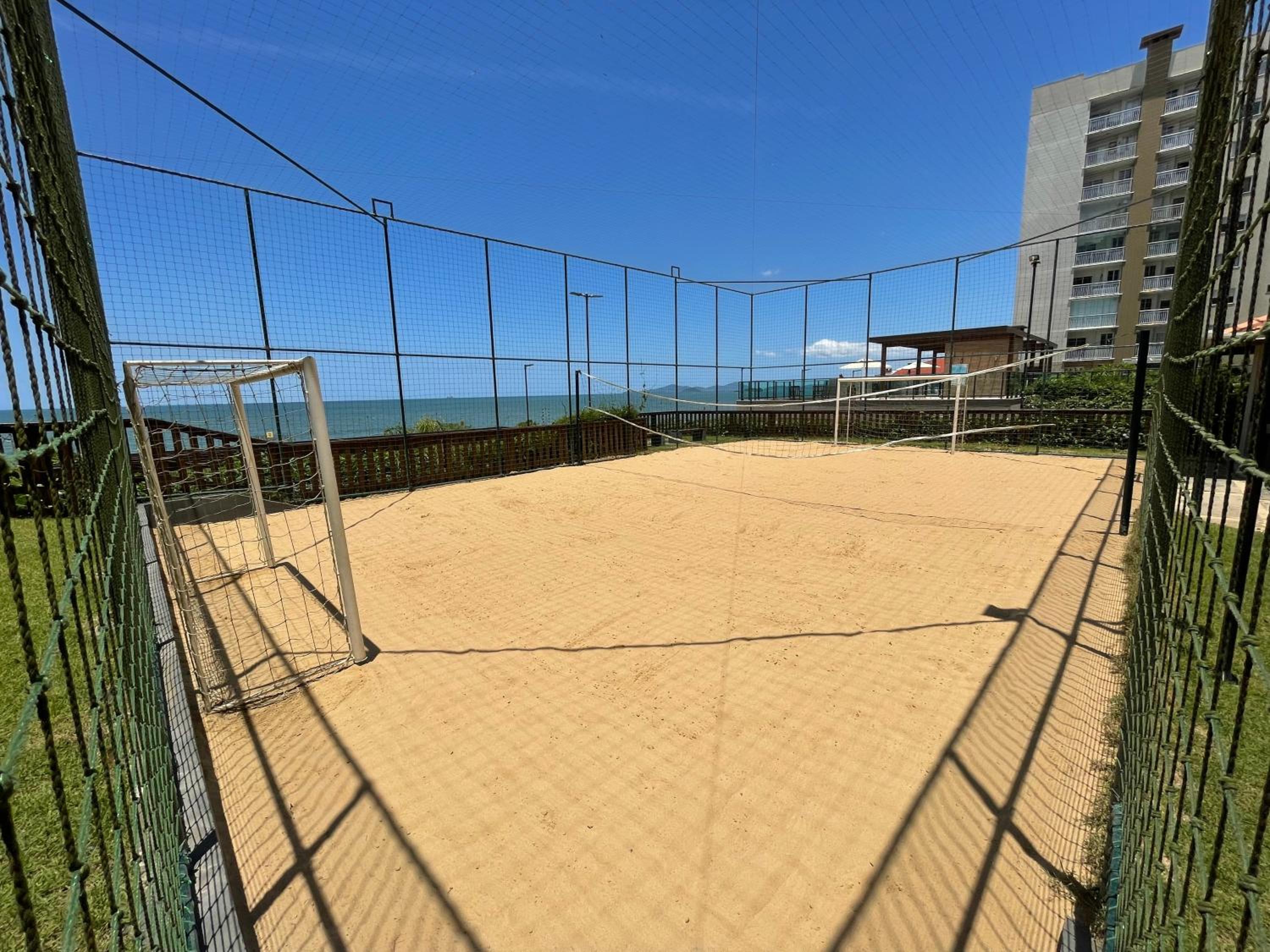 Apartamento em Condomínio Club Frente Mar - 20 min do Beto Carrero World