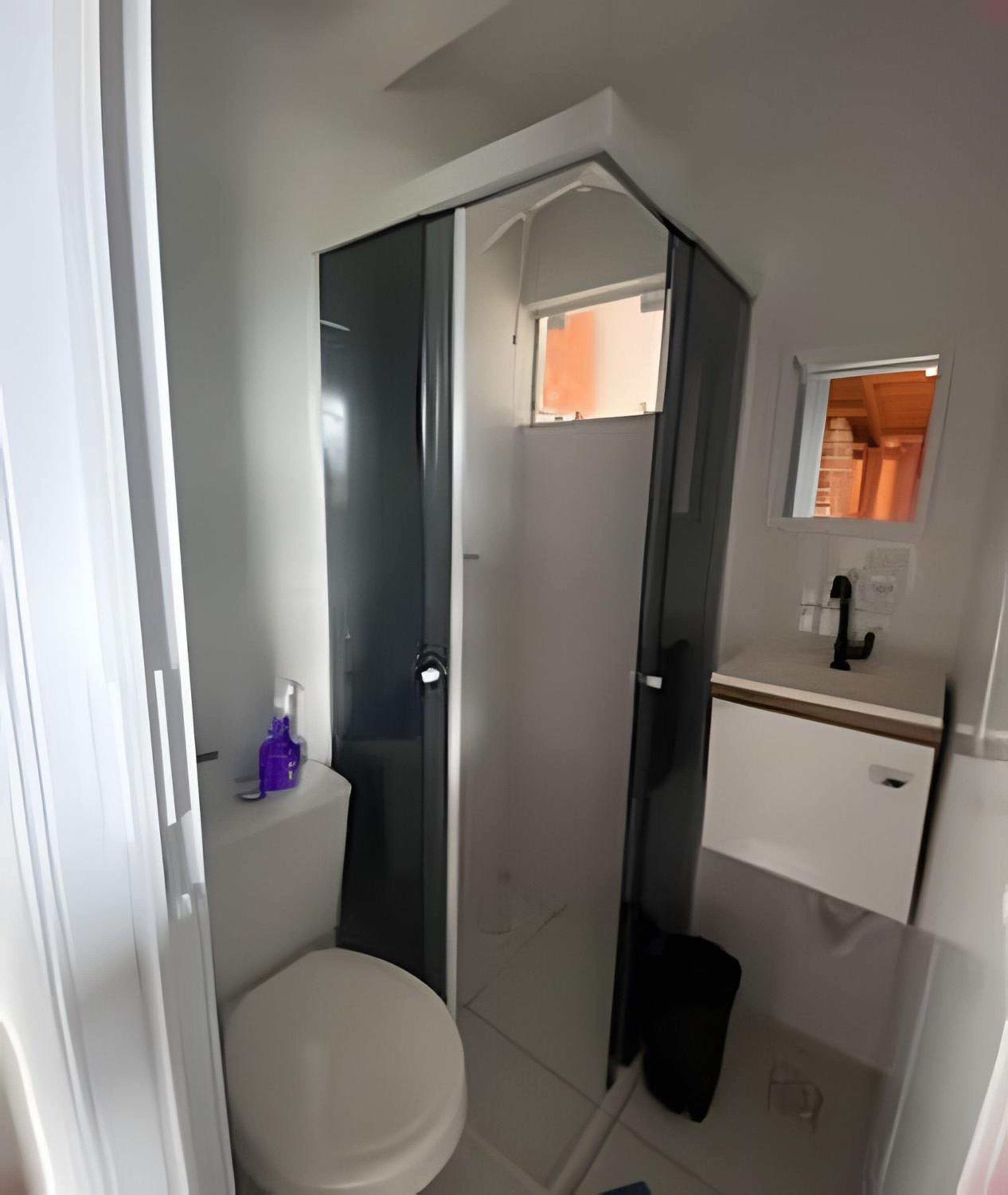 Casa terceiro piso, meio de várias praias