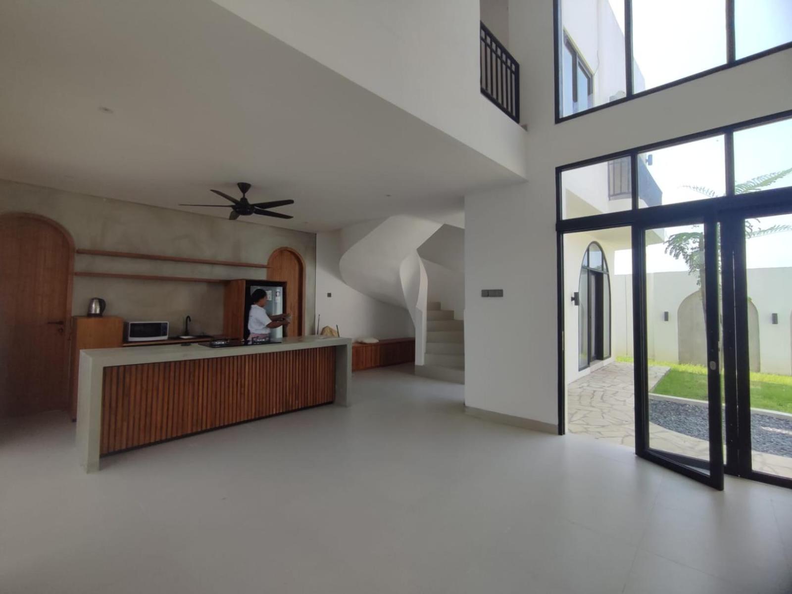 Mandapa Villa Kedungu by ABM
