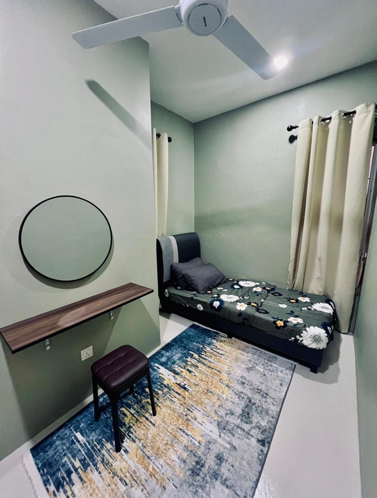 RR Homestay Yong Peng photo 2