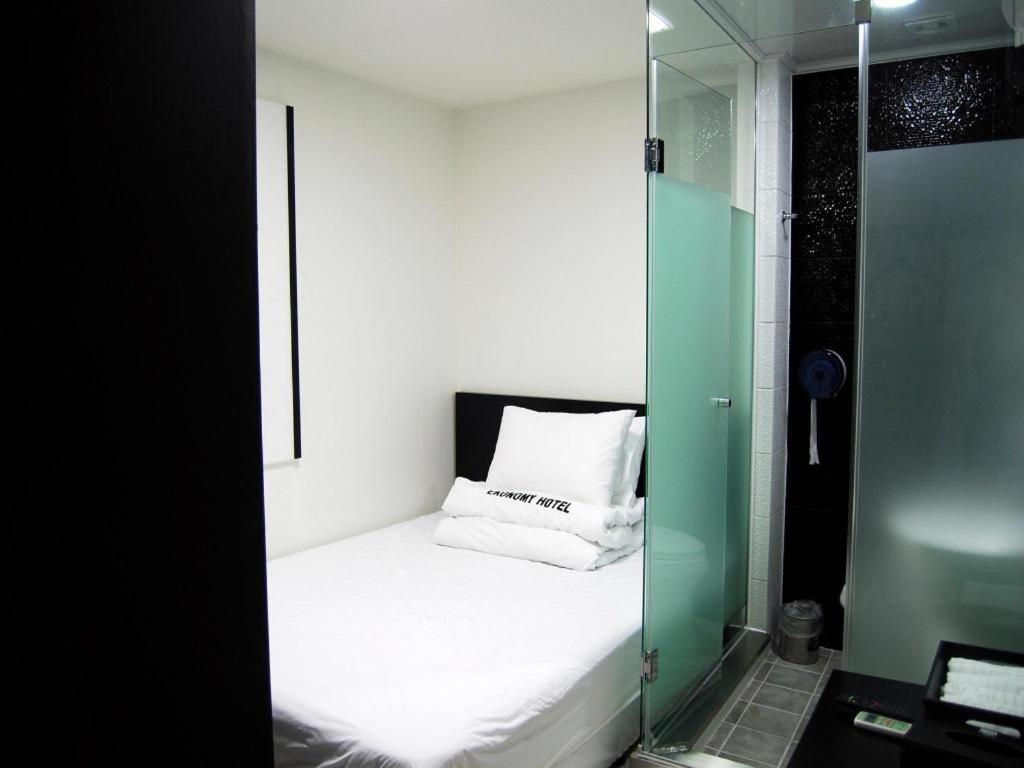 Ekonomy Hotel Nampo