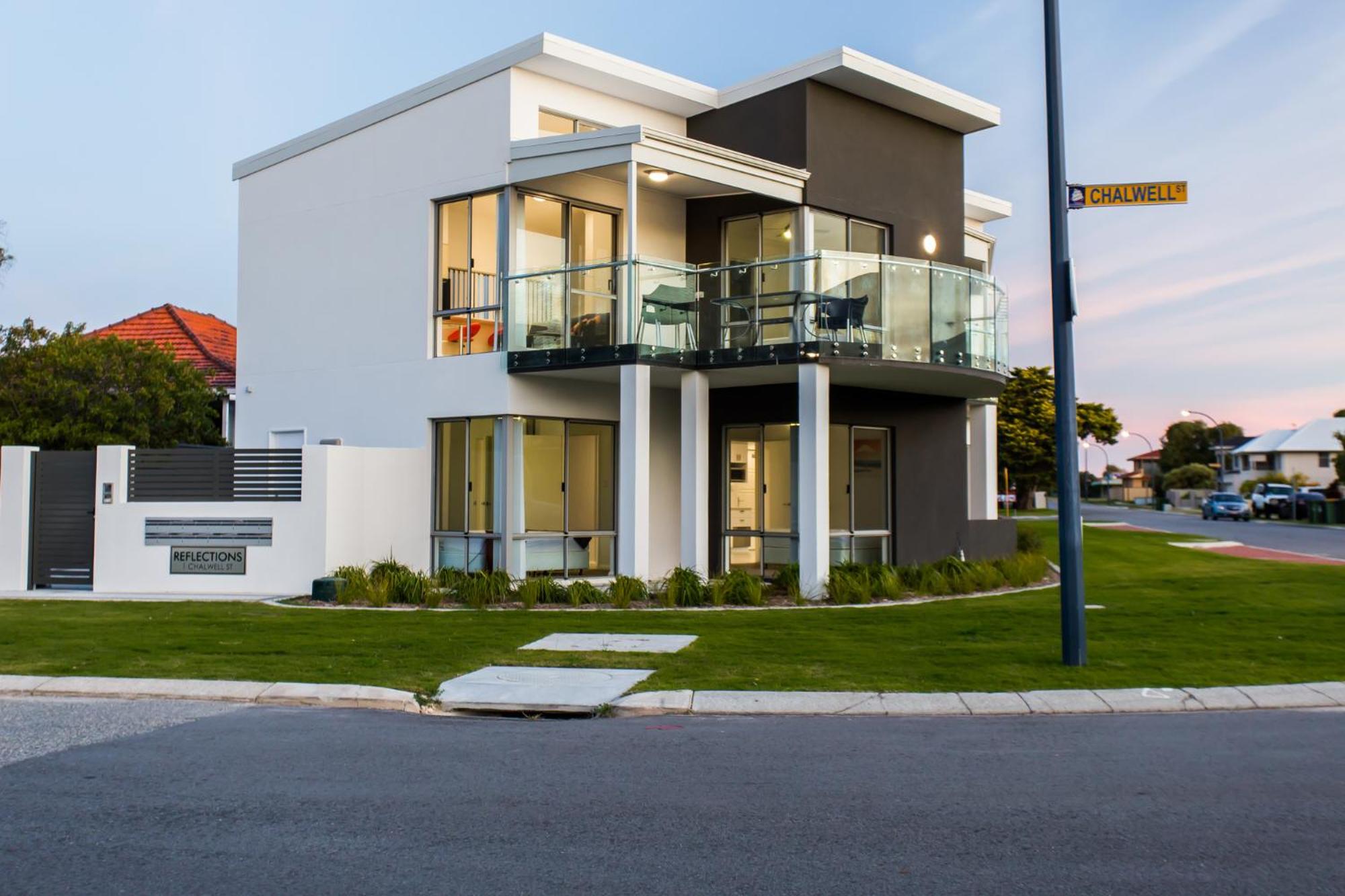 Reflections By Rockingham Apartments