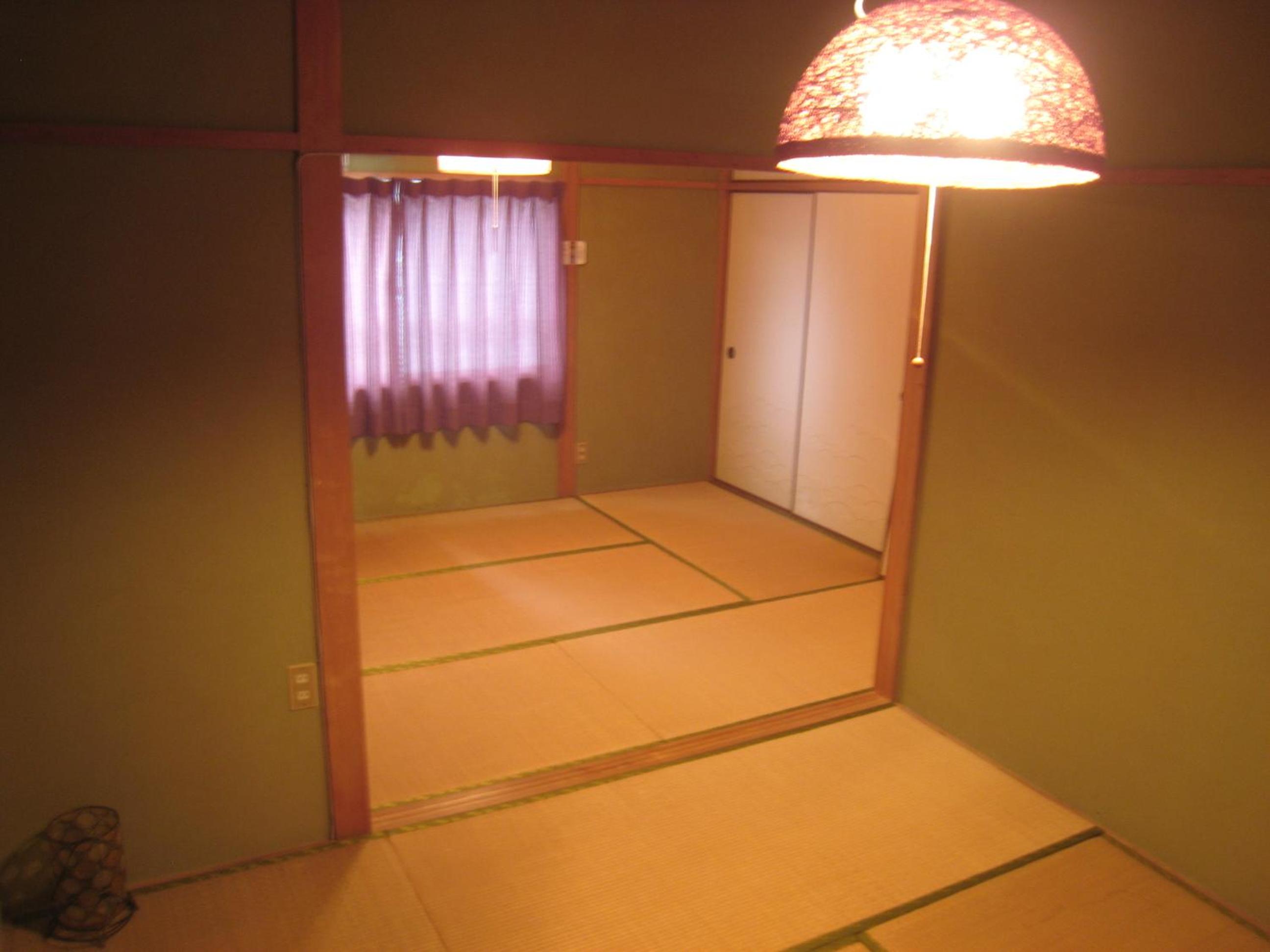 Nagasaki Kagamiya
