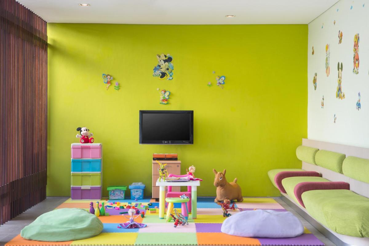 children's play area