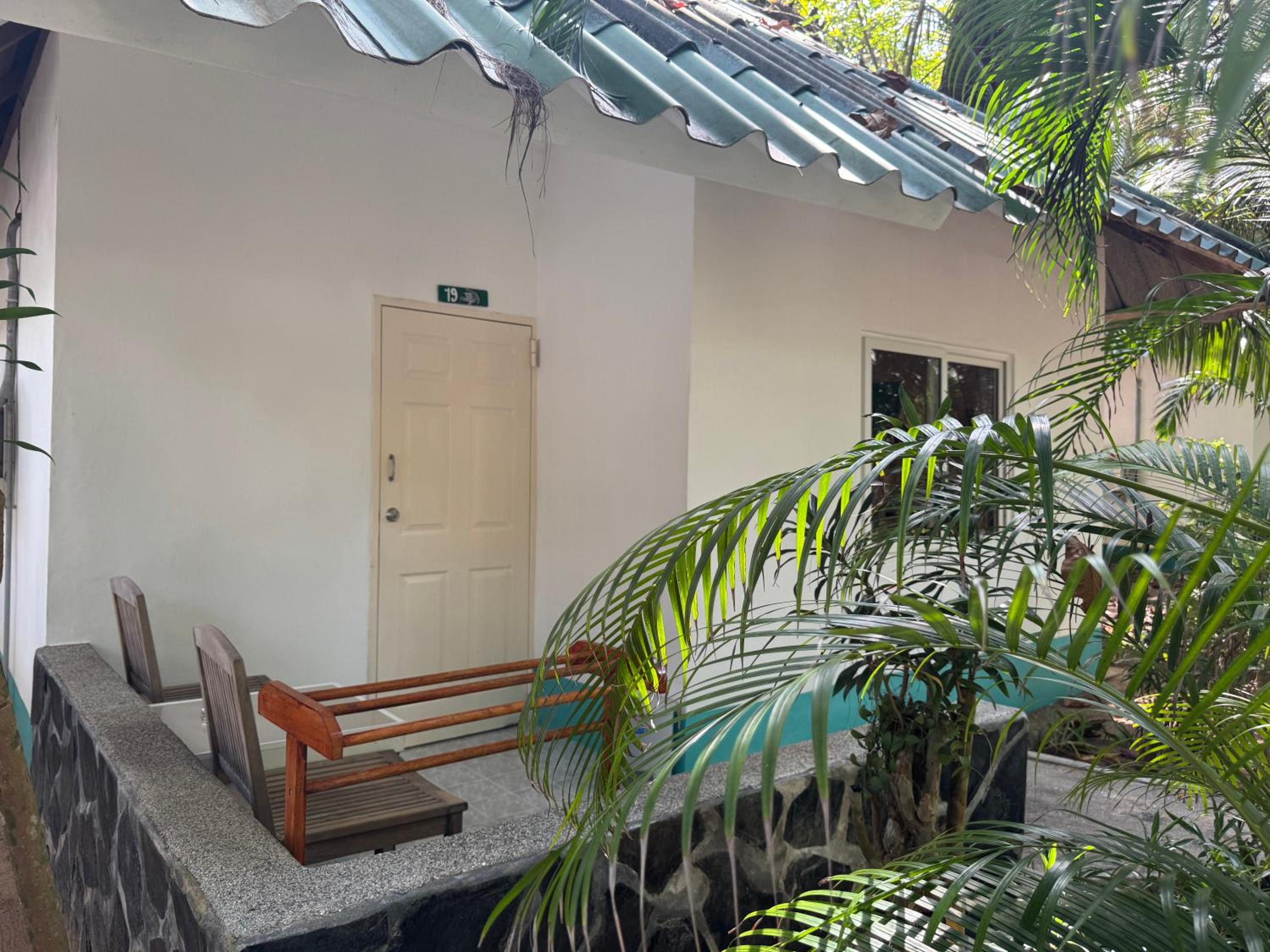 Lanta Island Resort
