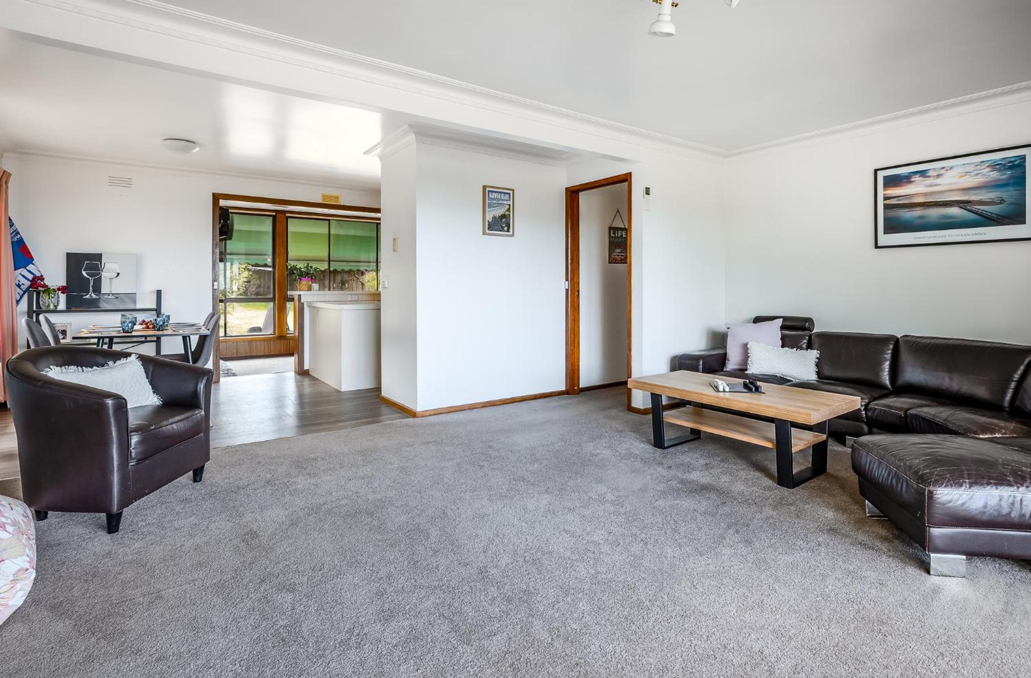 Bluff Views, Pet Friendly, Large Secure Yard