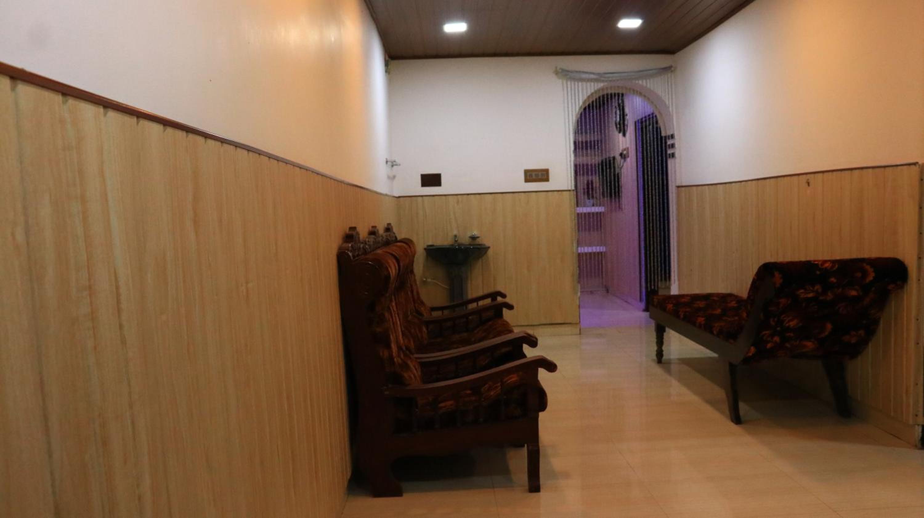 NAVANEETH HOMESTAY