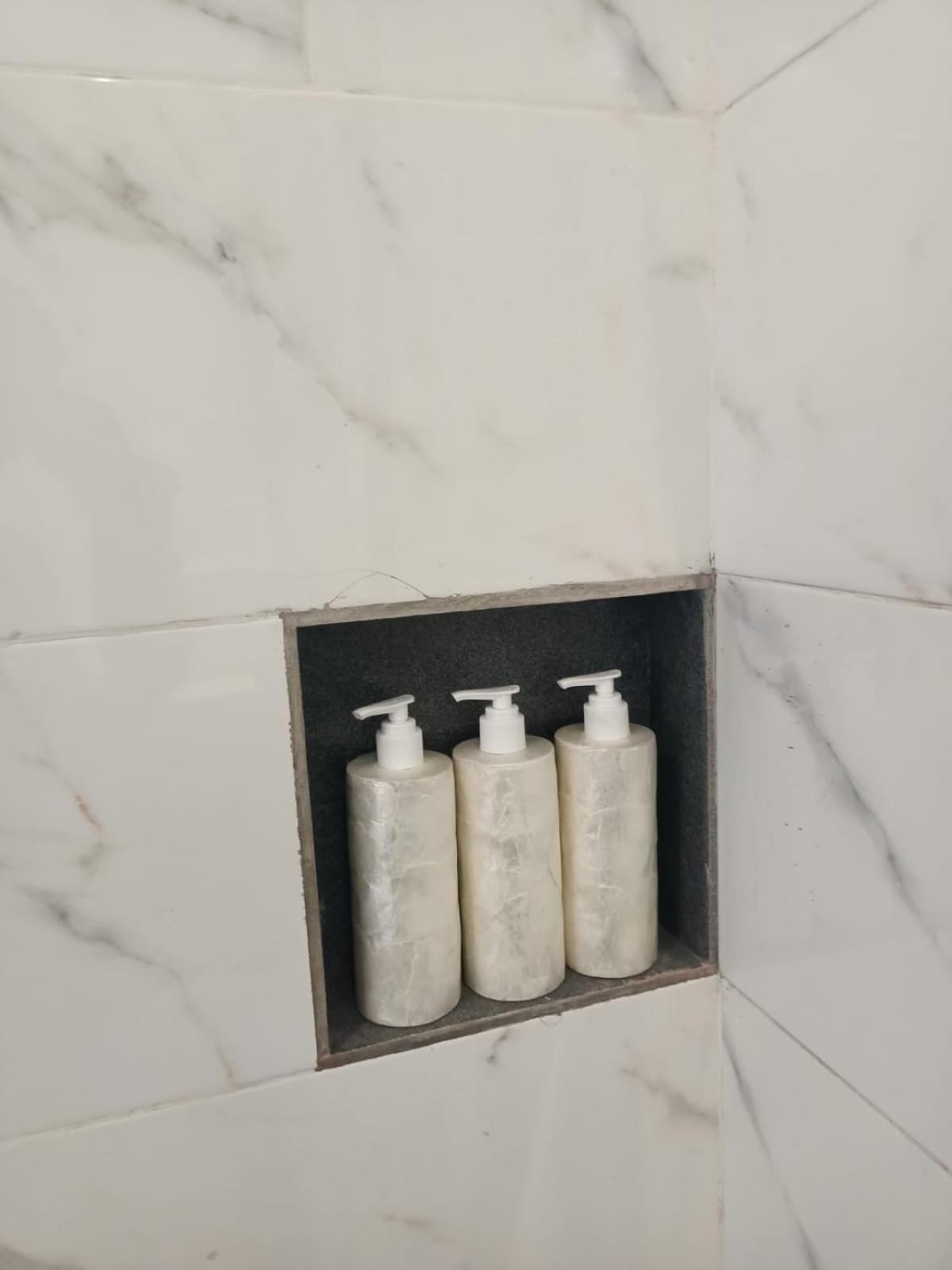 Photo 99