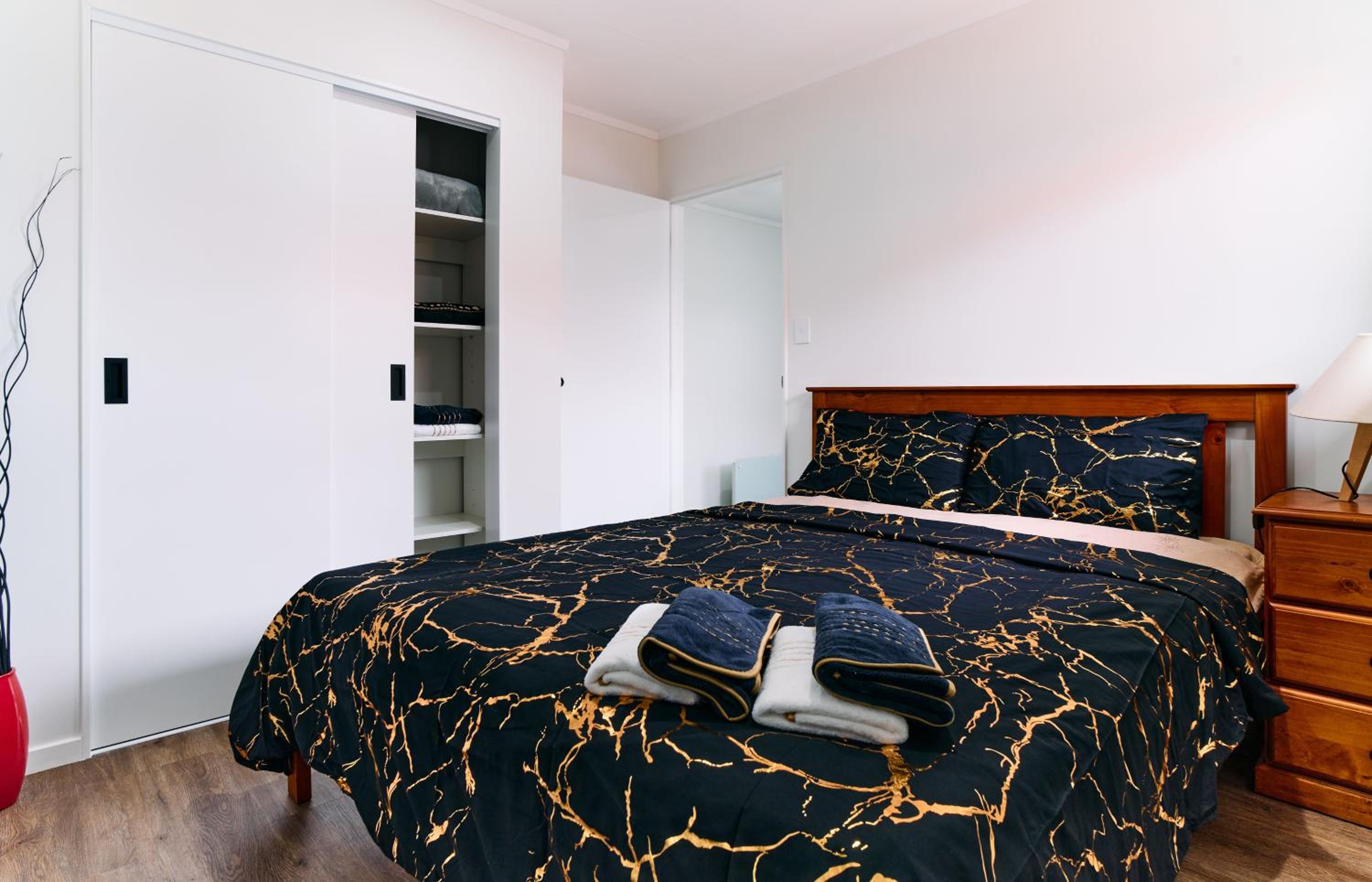 Guest Suite in Auckland view 2