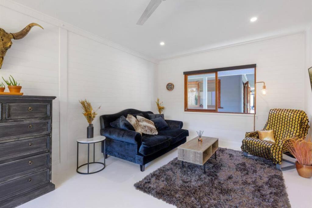 Desert Flame - Private Oasis near the Beach
