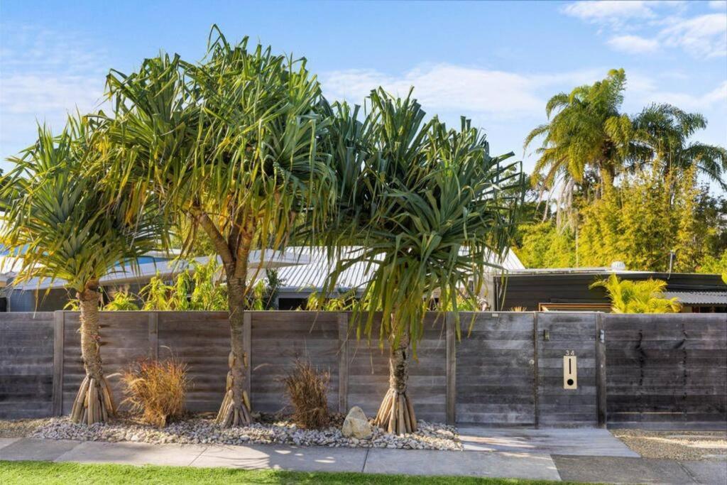 Desert Flame - Private Oasis near the Beach