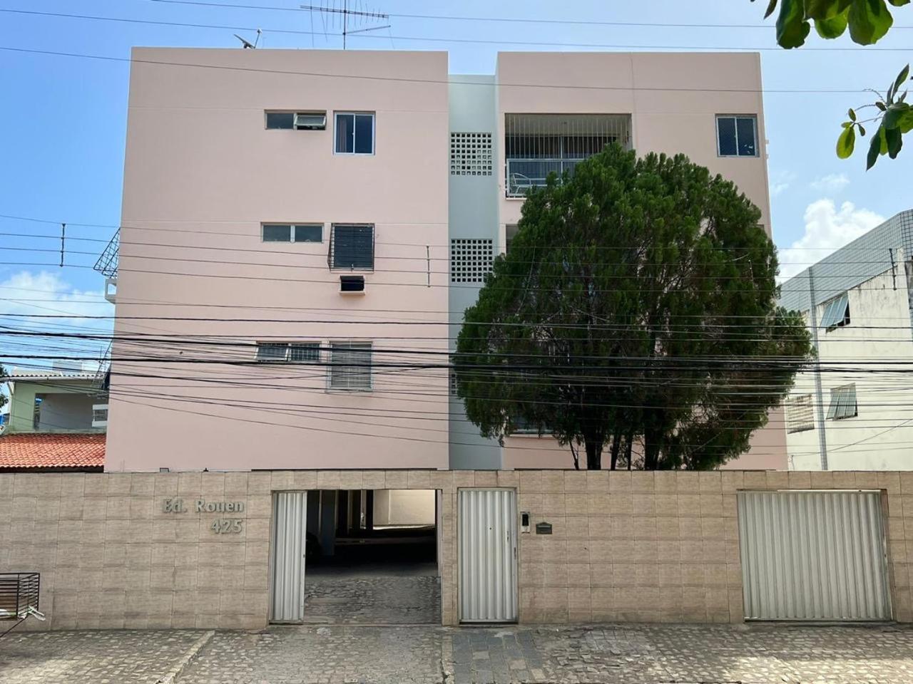 ACONCHEGANTE Aptº NA PRAIA DE OLINDA