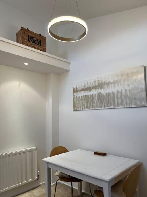 Freddies Boutique Retreat Near Porthcawl