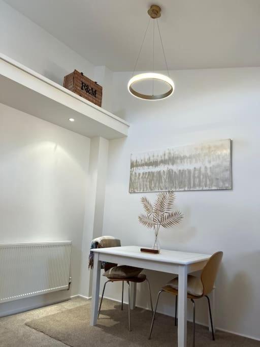 Freddies Boutique Retreat Near Porthcawl