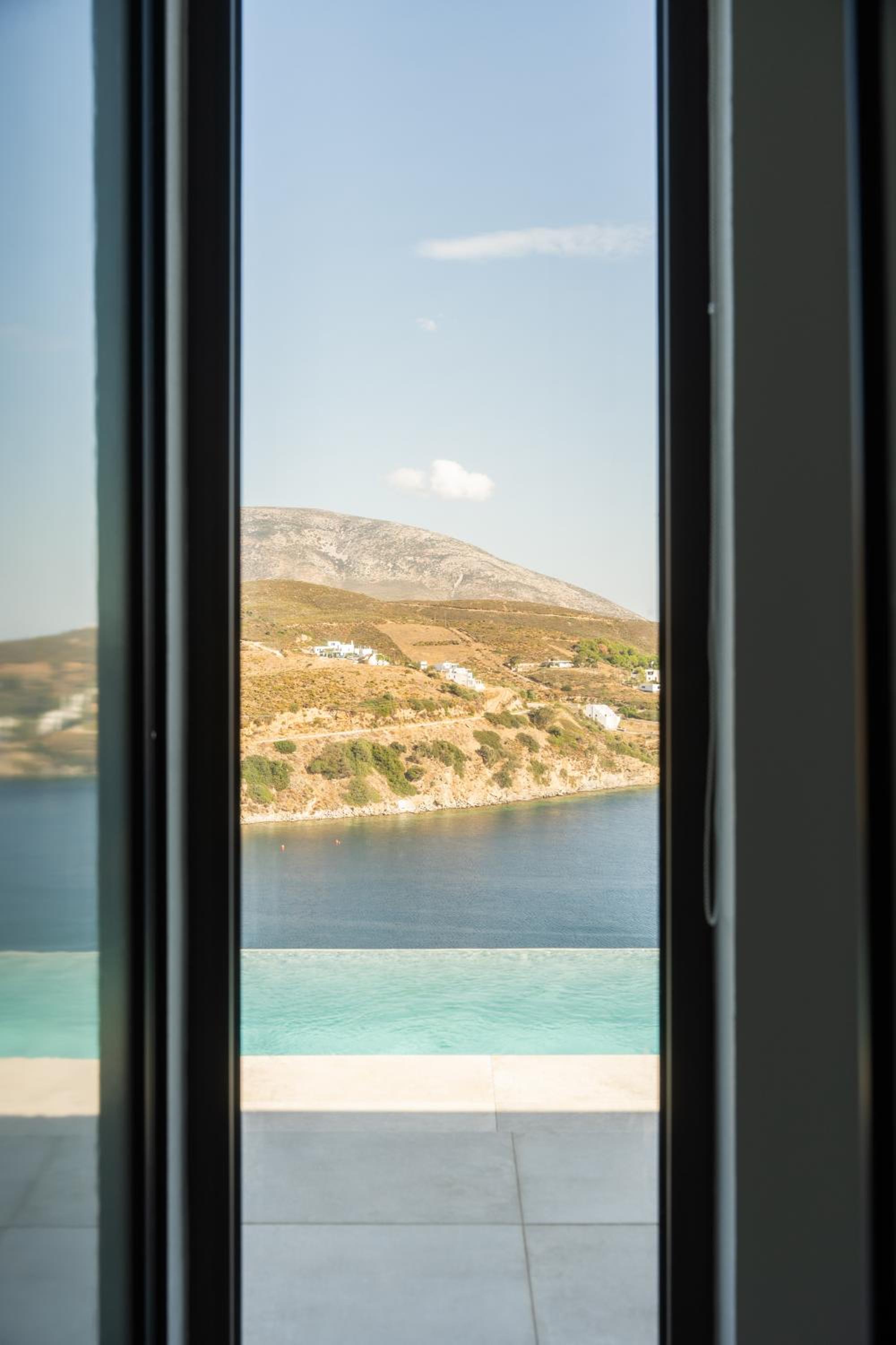 Kavos Villas Skyros view 4