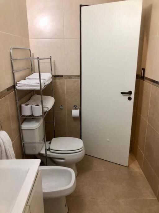 COMPLEJO CARMELA Departamento Amueblado