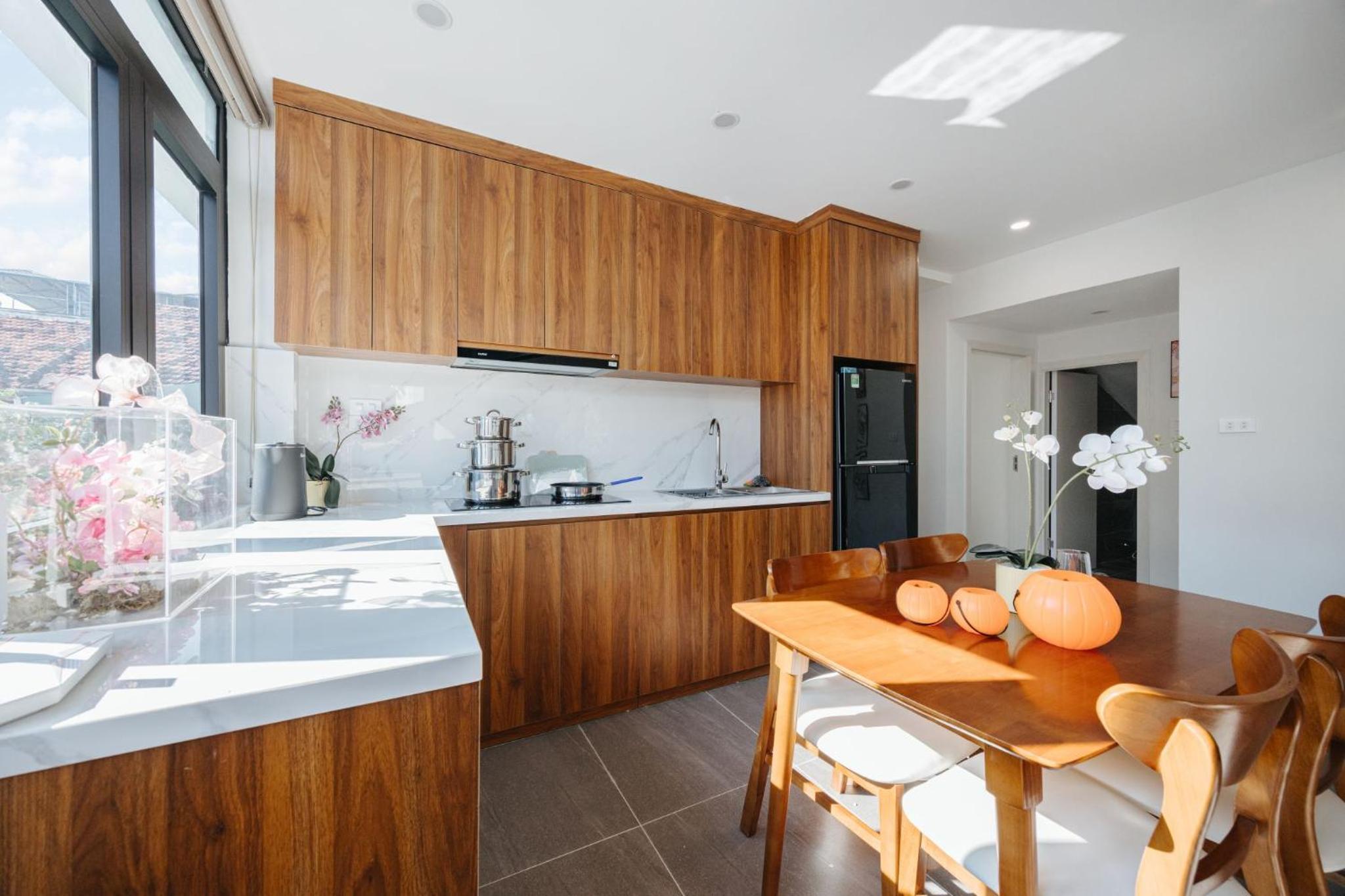 Urchin Apartment