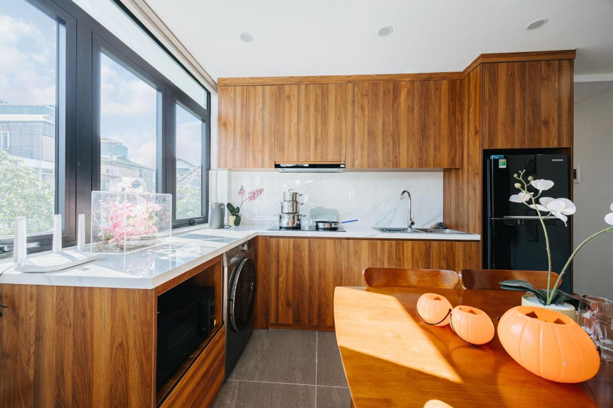 Urchin Apartment