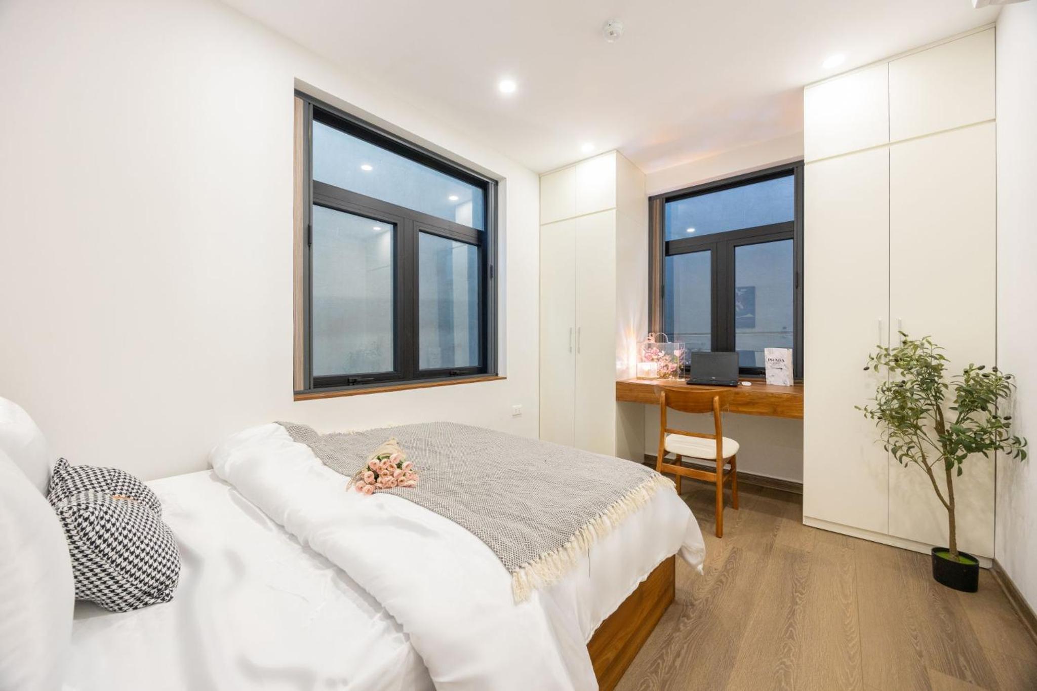 Urchin Apartment