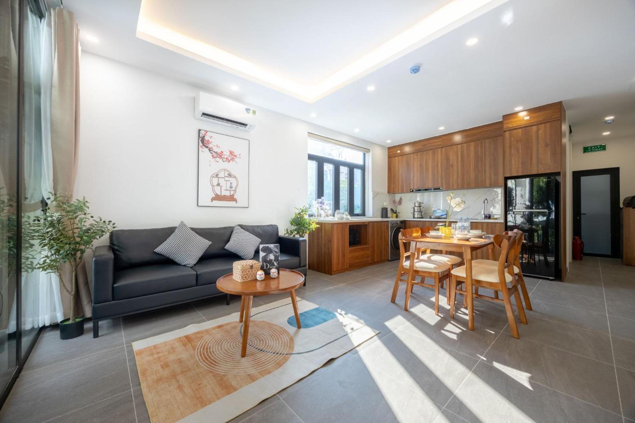 Urchin Apartment