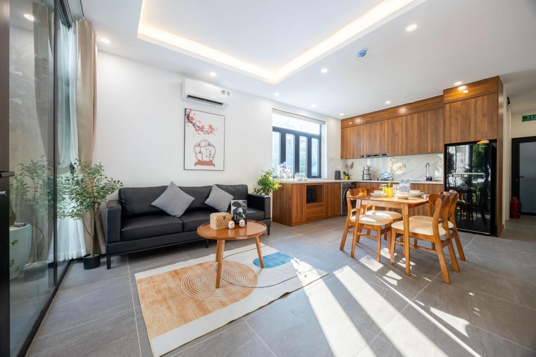 Urchin Apartment