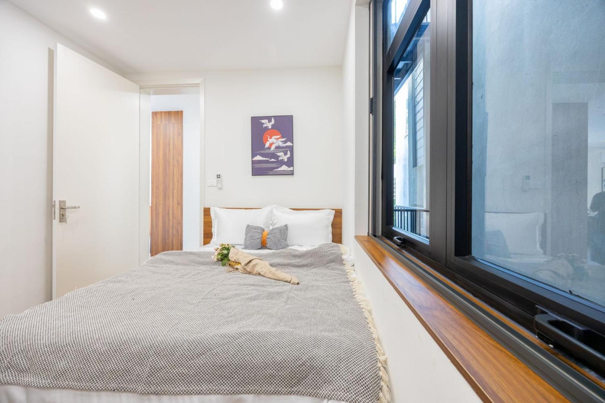 Urchin Apartment
