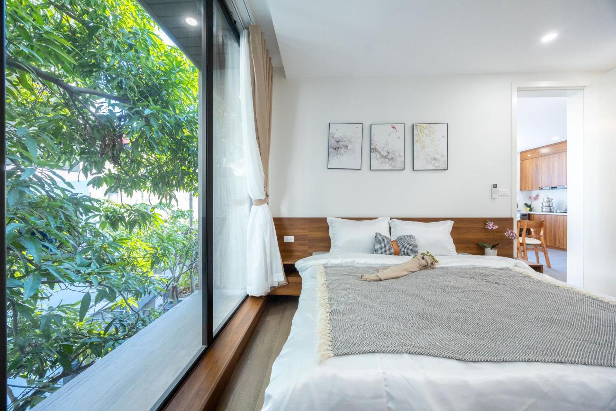 Urchin Apartment