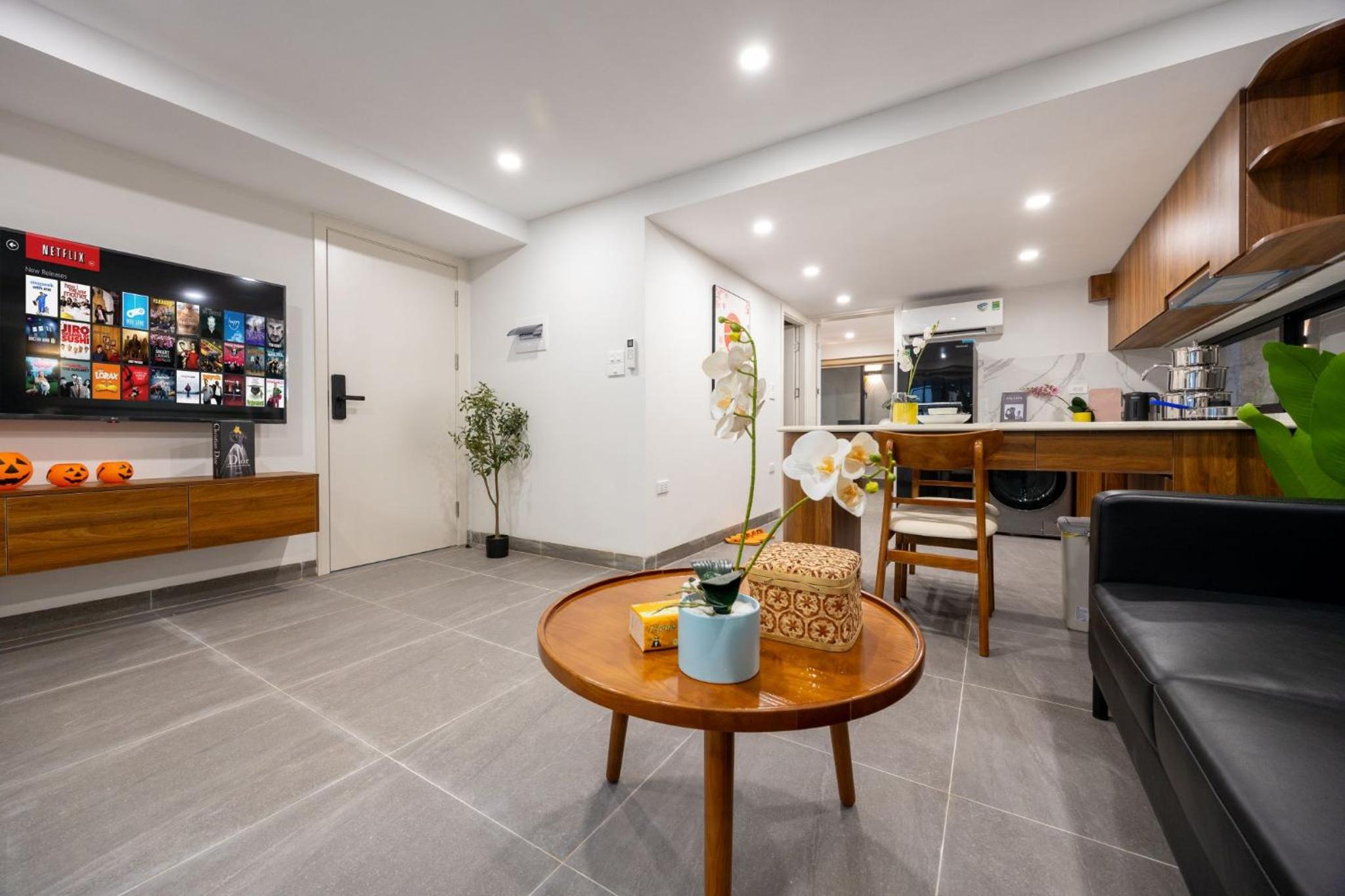 Urchin Apartment