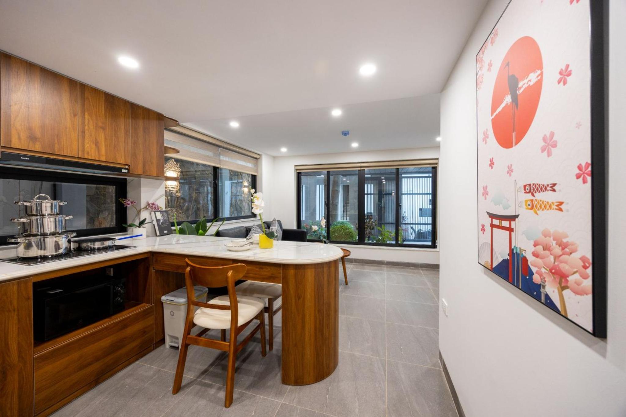 Urchin Apartment