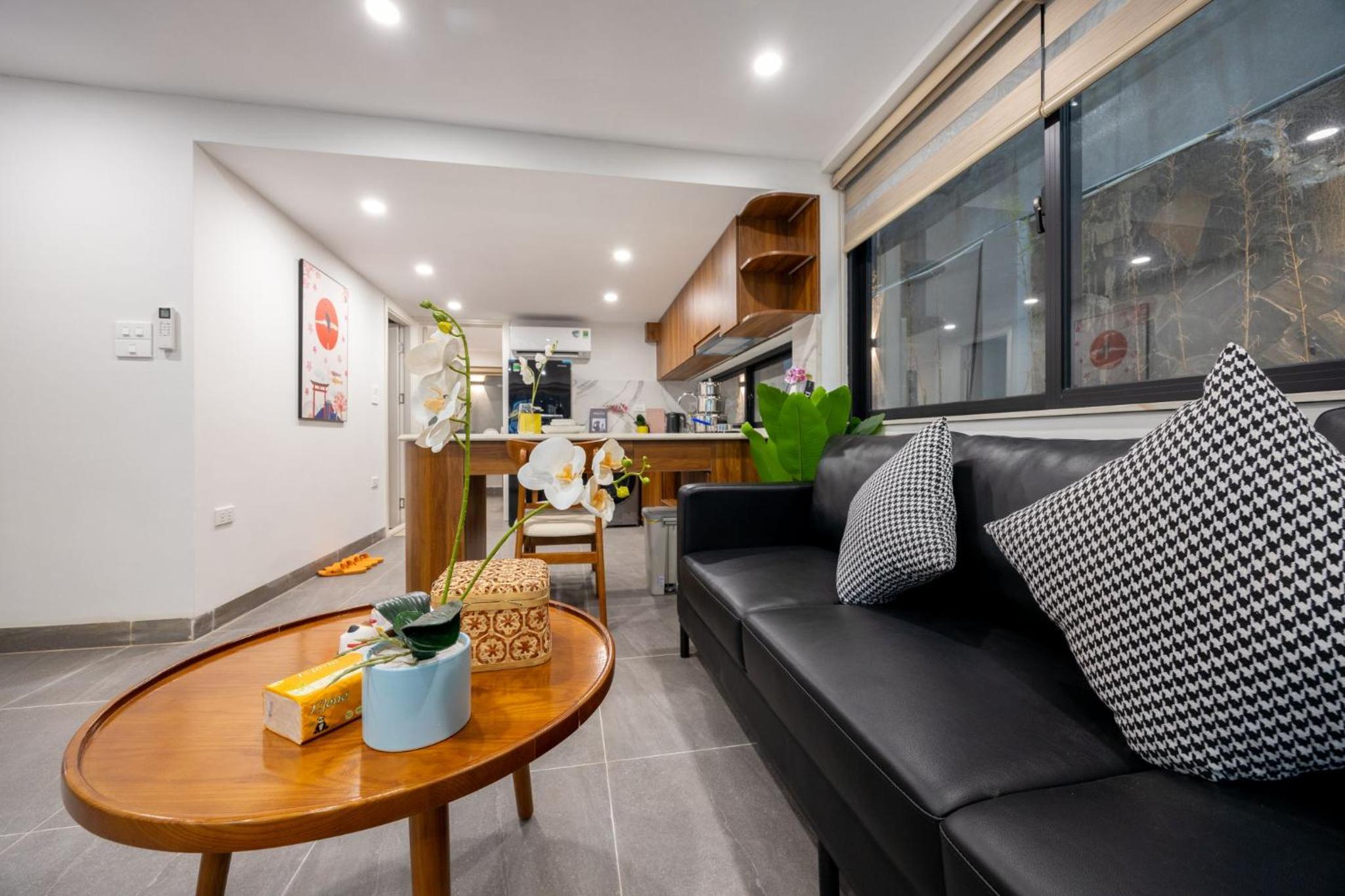 Urchin Apartment
