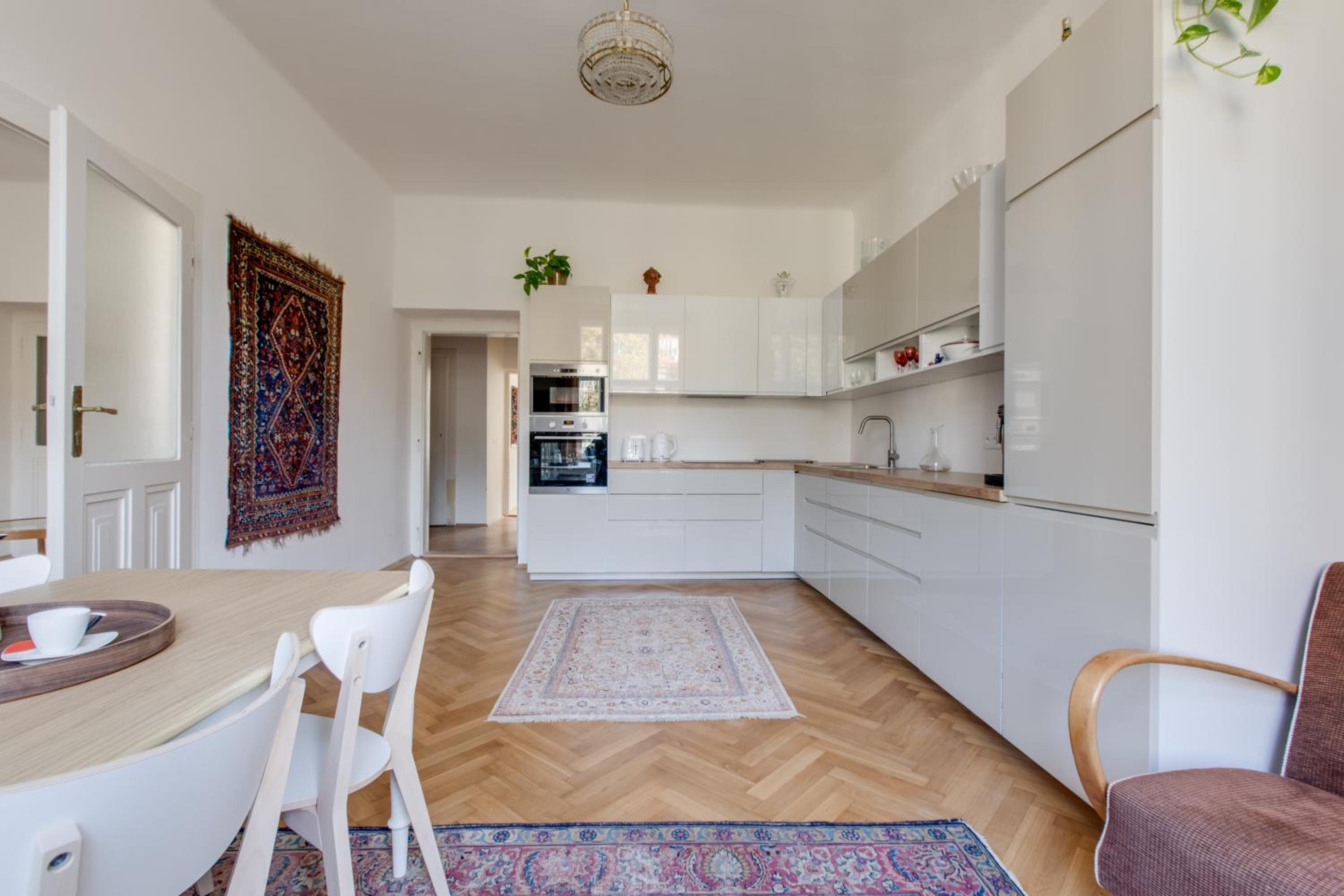 Prague Heart of Old Town Comfy Home 2BDR 2BATH