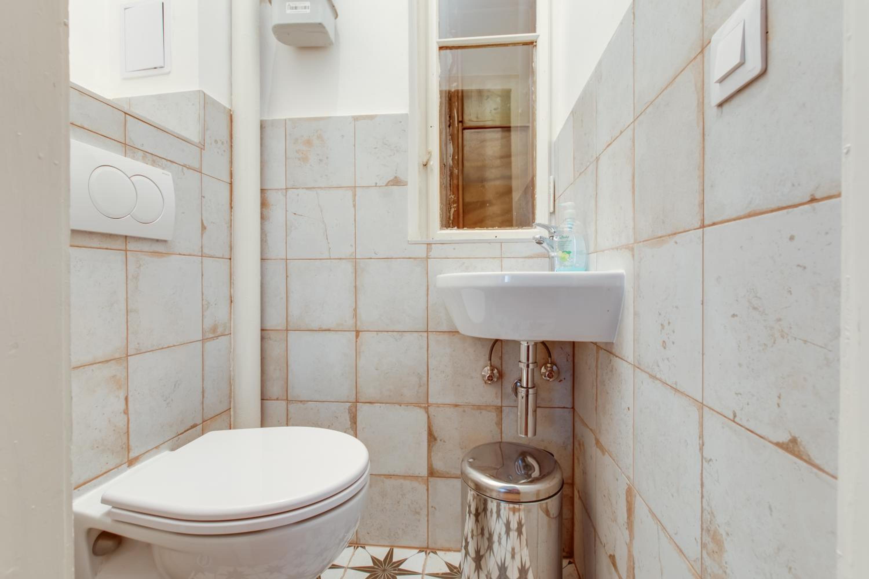 Prague Heart of Old Town Comfy Home 2BDR 2BATH