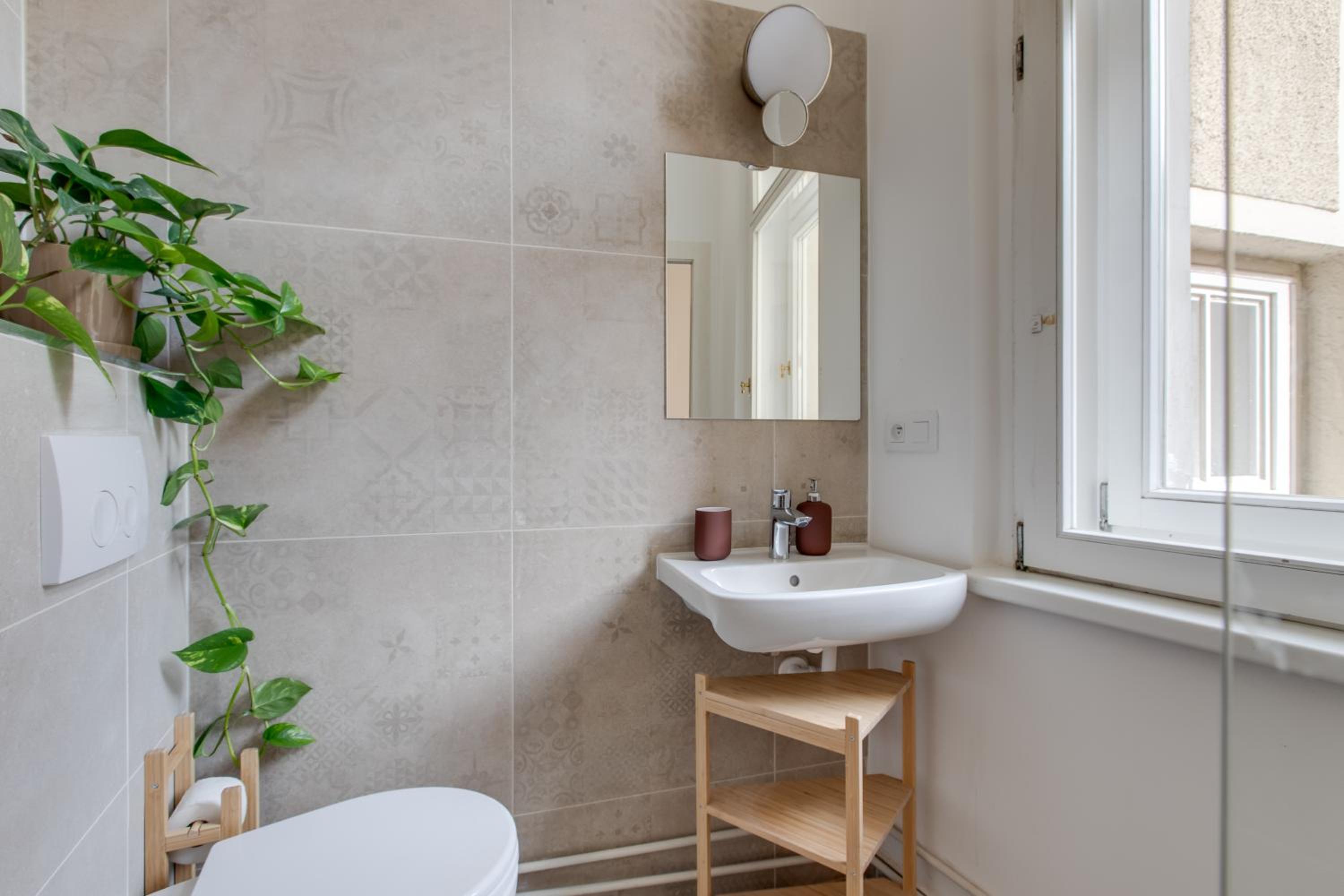 Prague Heart of Old Town Comfy Home 2BDR 2BATH