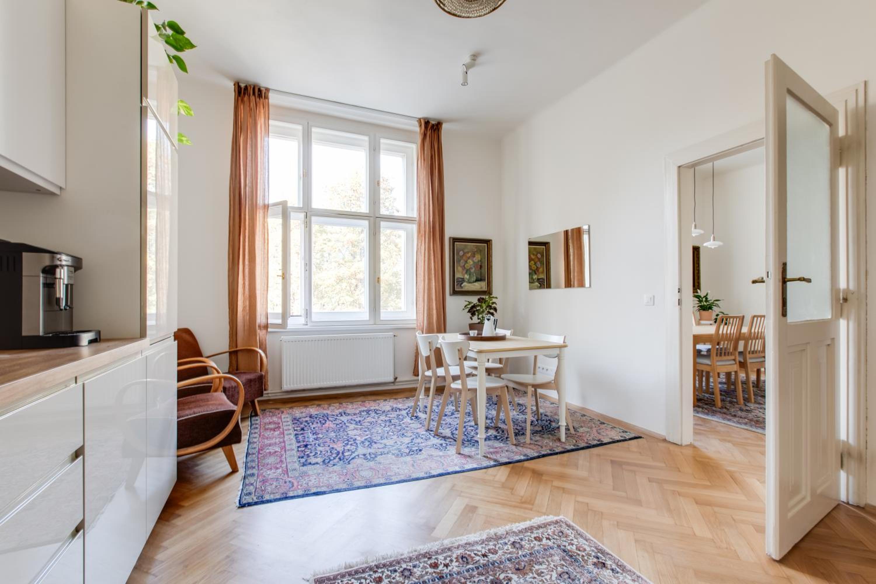 Prague Heart of Old Town Comfy Home 2BDR 2BATH